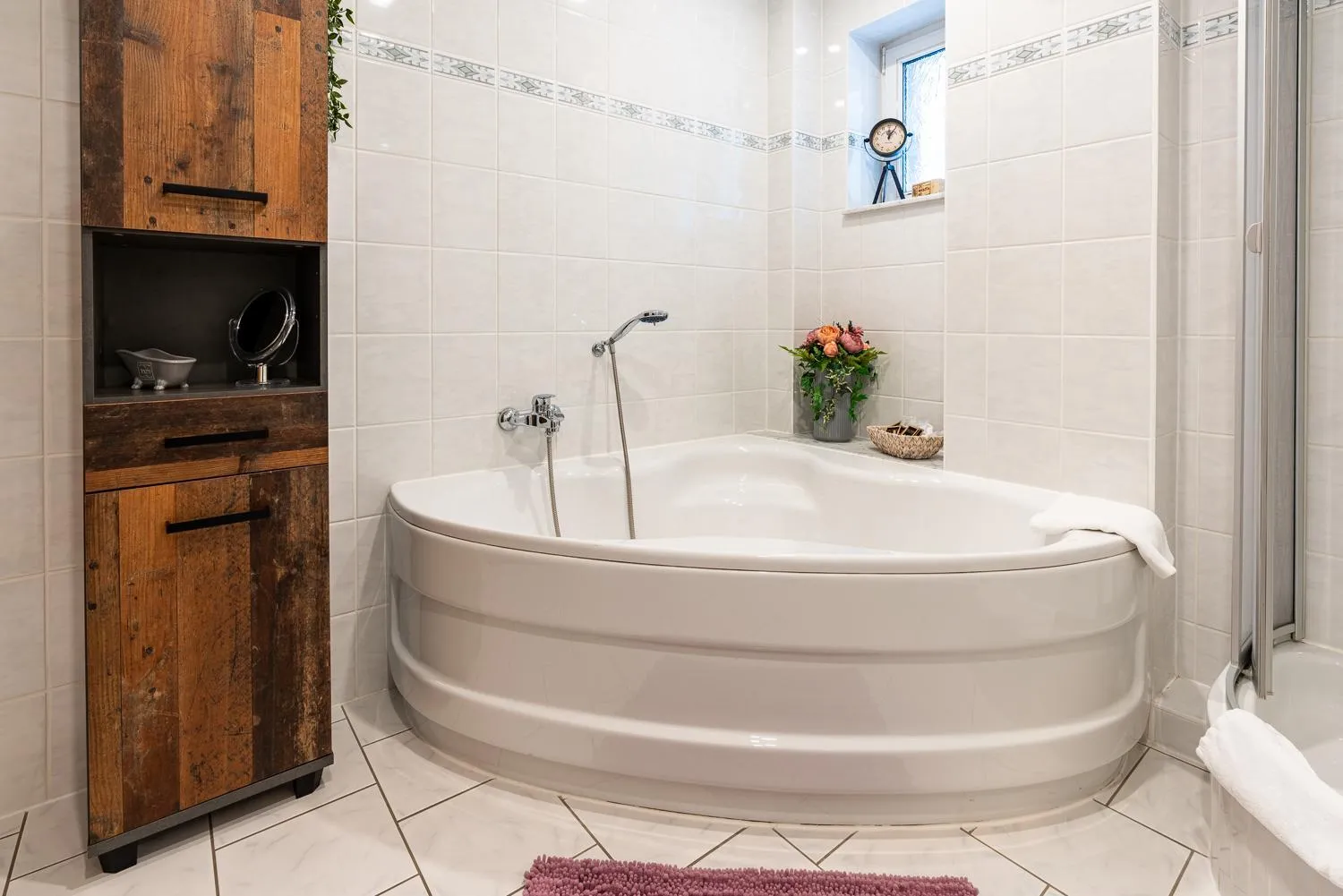 Bath in Hotel & Restaurant Stadt Genthin