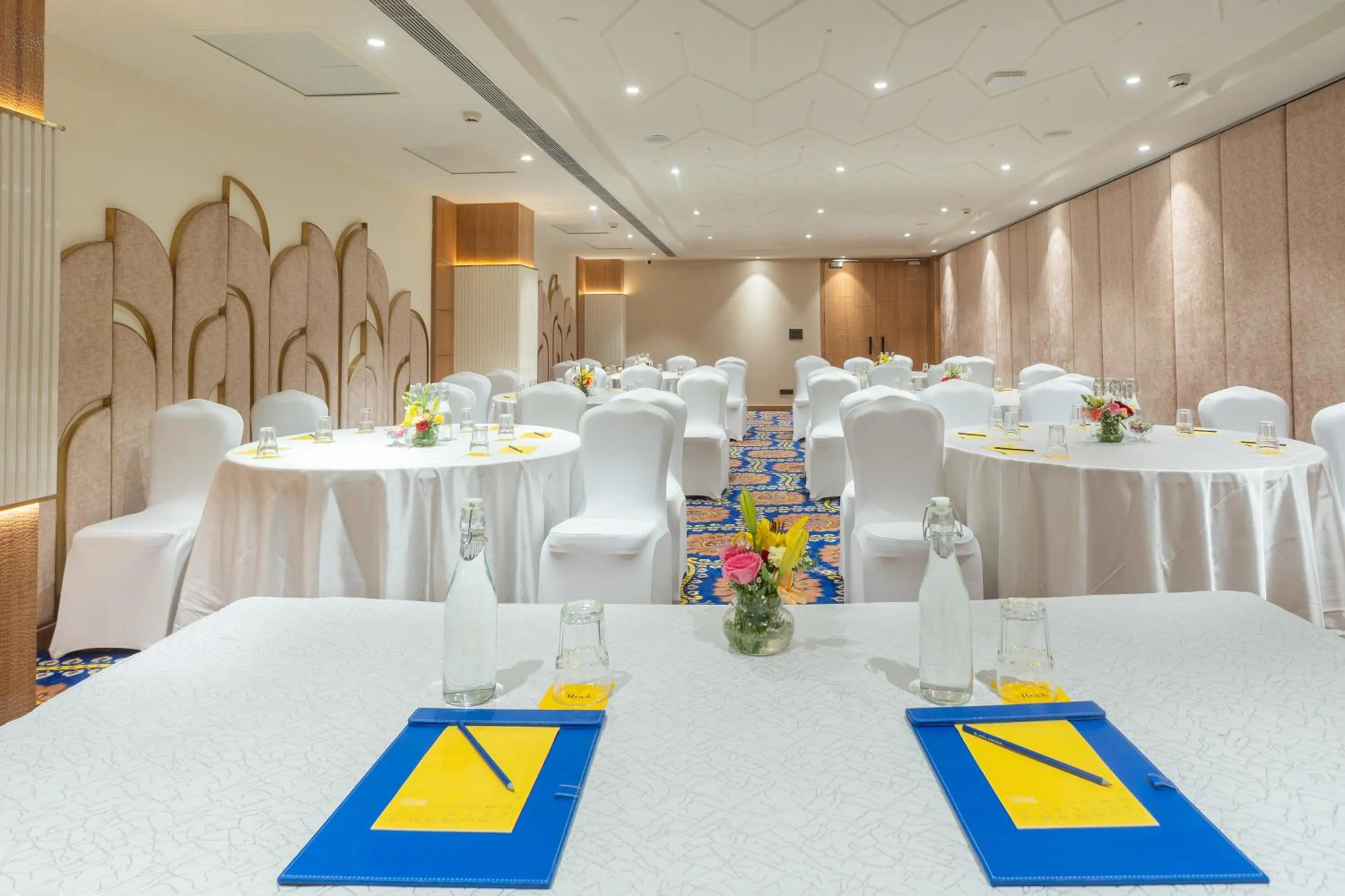 Banquet/Function facilities in Golden Tulip Jaipur City Center