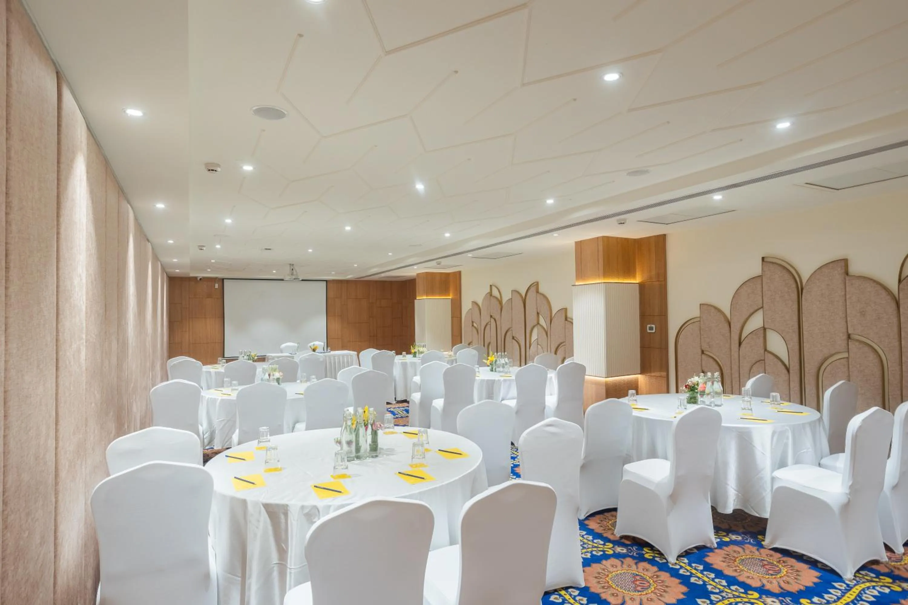 wedding in Golden Tulip Jaipur City Center