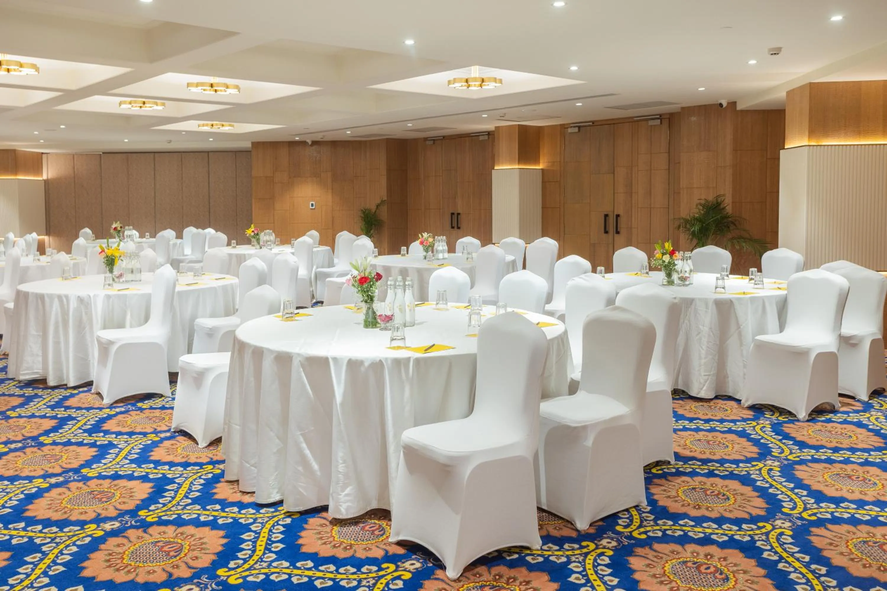 Banquet/Function facilities in Golden Tulip Jaipur City Center