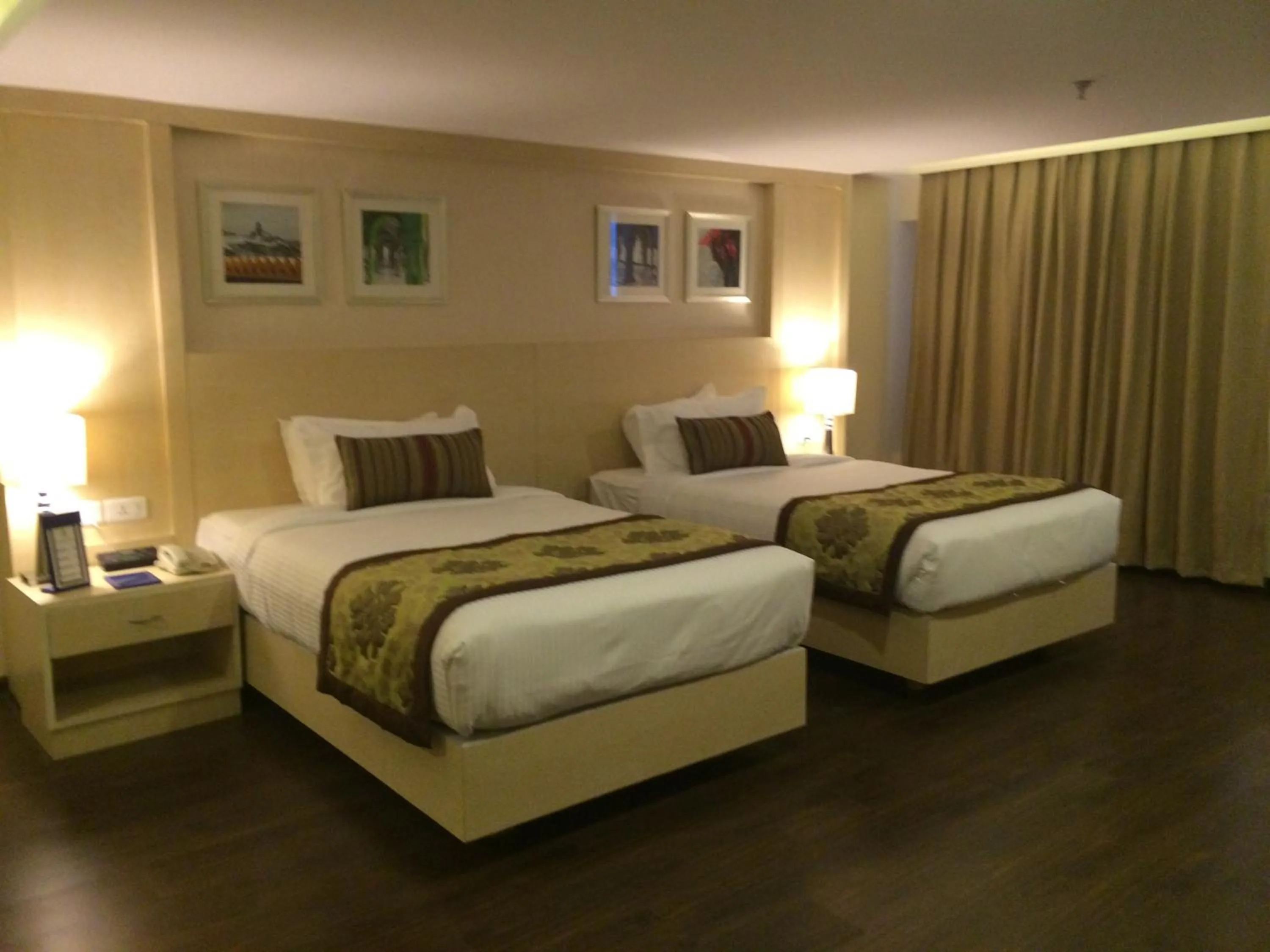 Bed in Golden Tulip Jaipur City Center