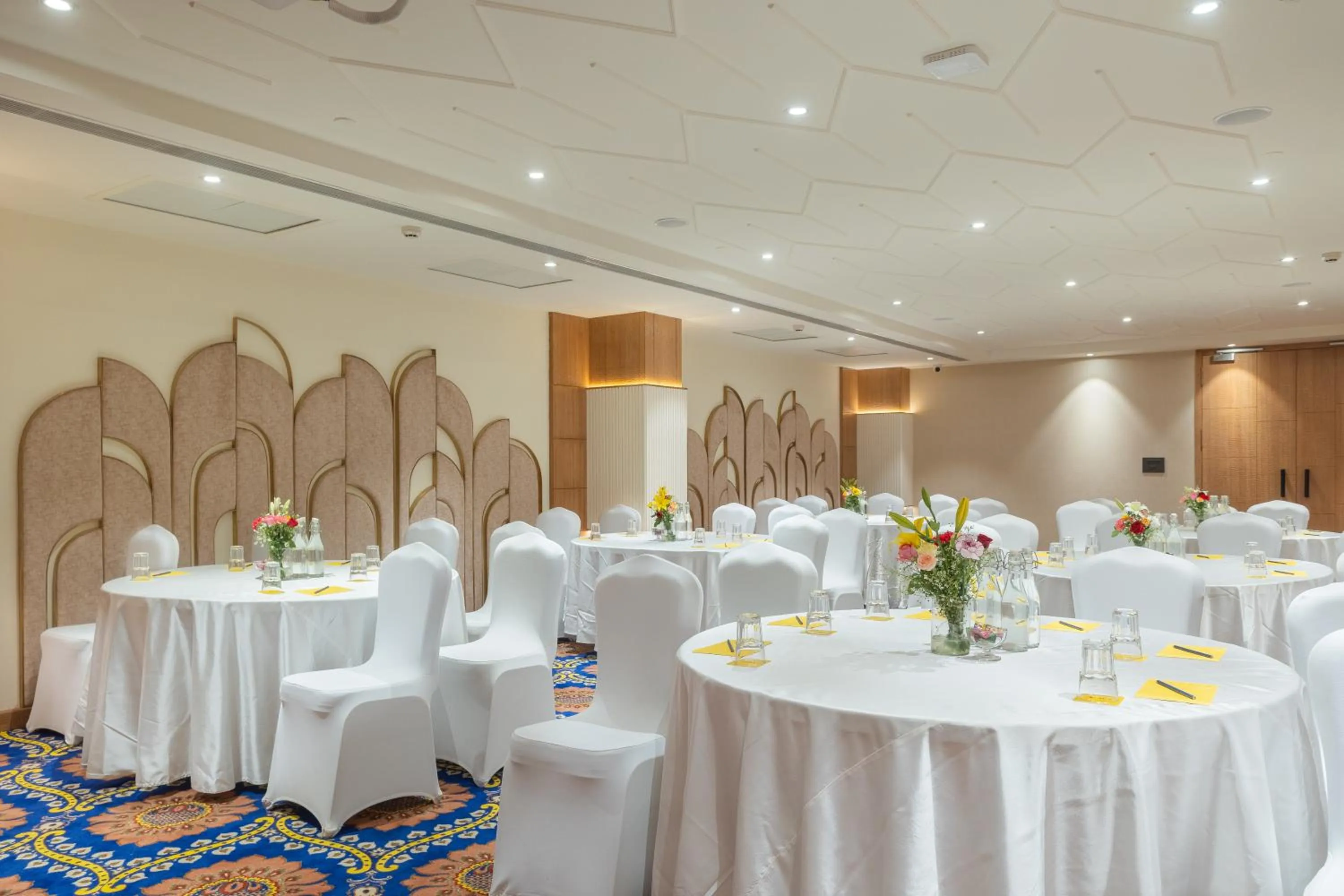 wedding in Golden Tulip Jaipur City Center