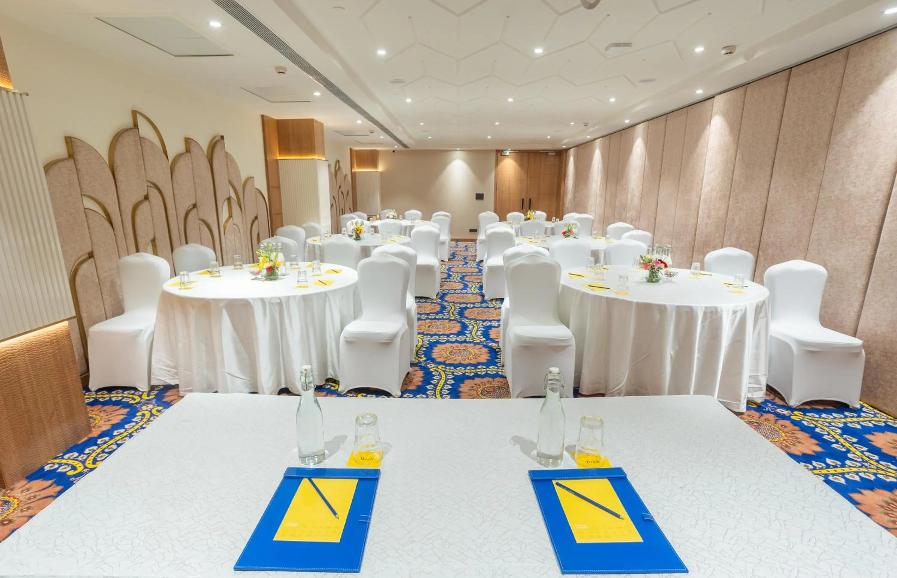 Banquet/Function facilities in Golden Tulip Jaipur City Center