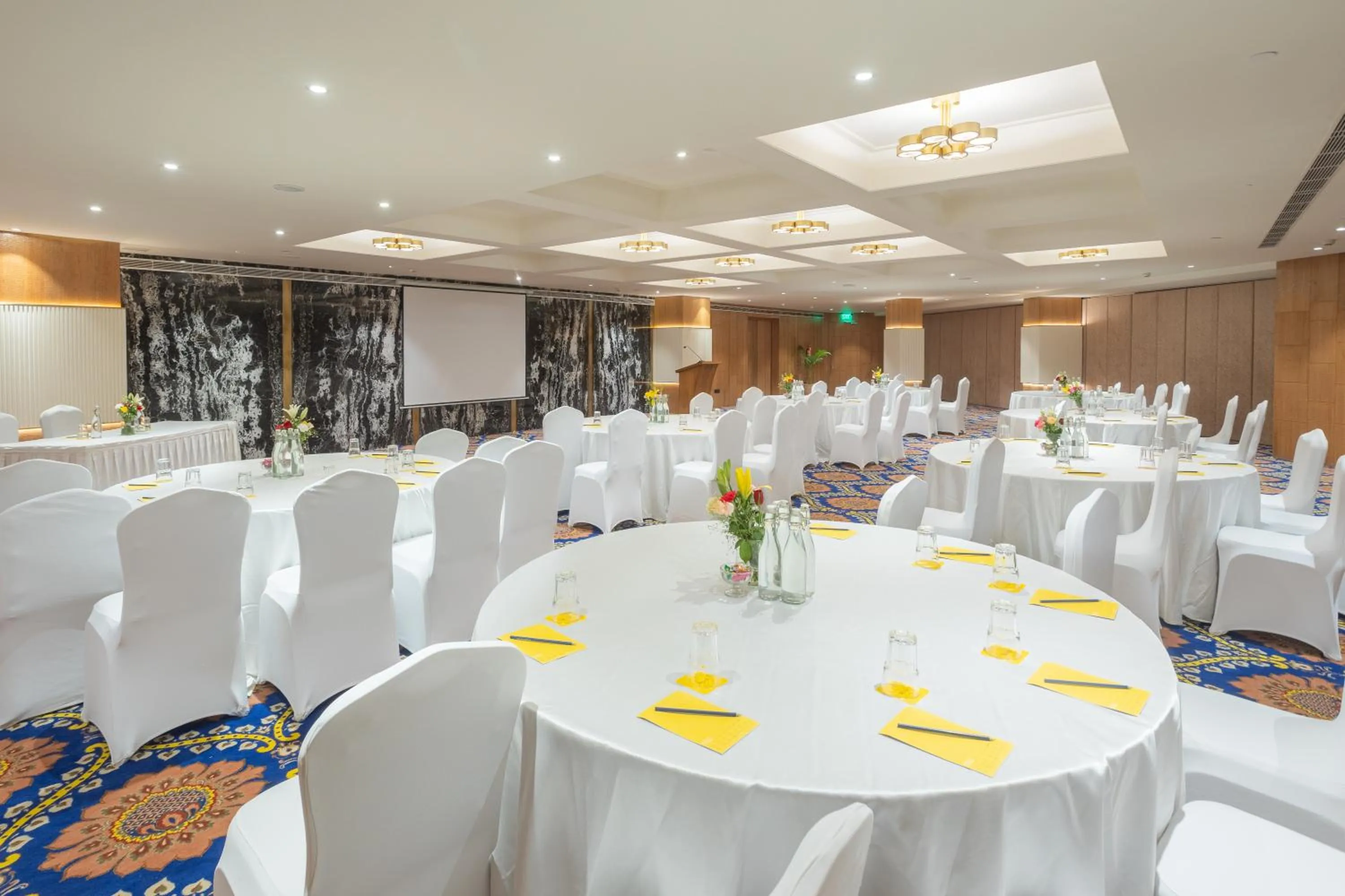Banquet/Function facilities in Golden Tulip Jaipur City Center