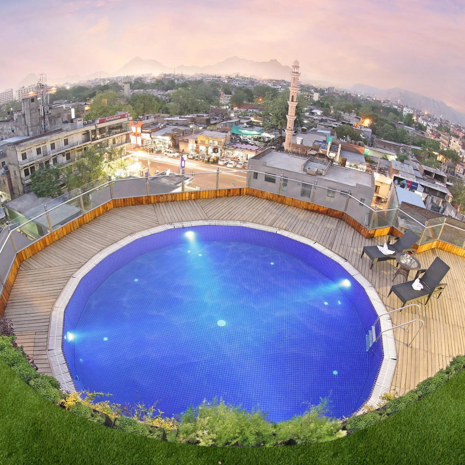 Swimming pool in Golden Tulip Jaipur City Center