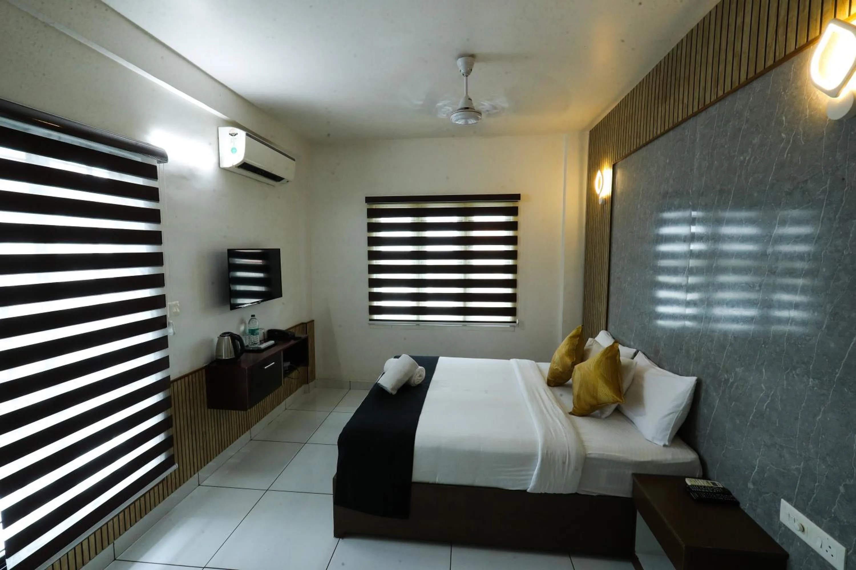 Bed in D-Green Hotels