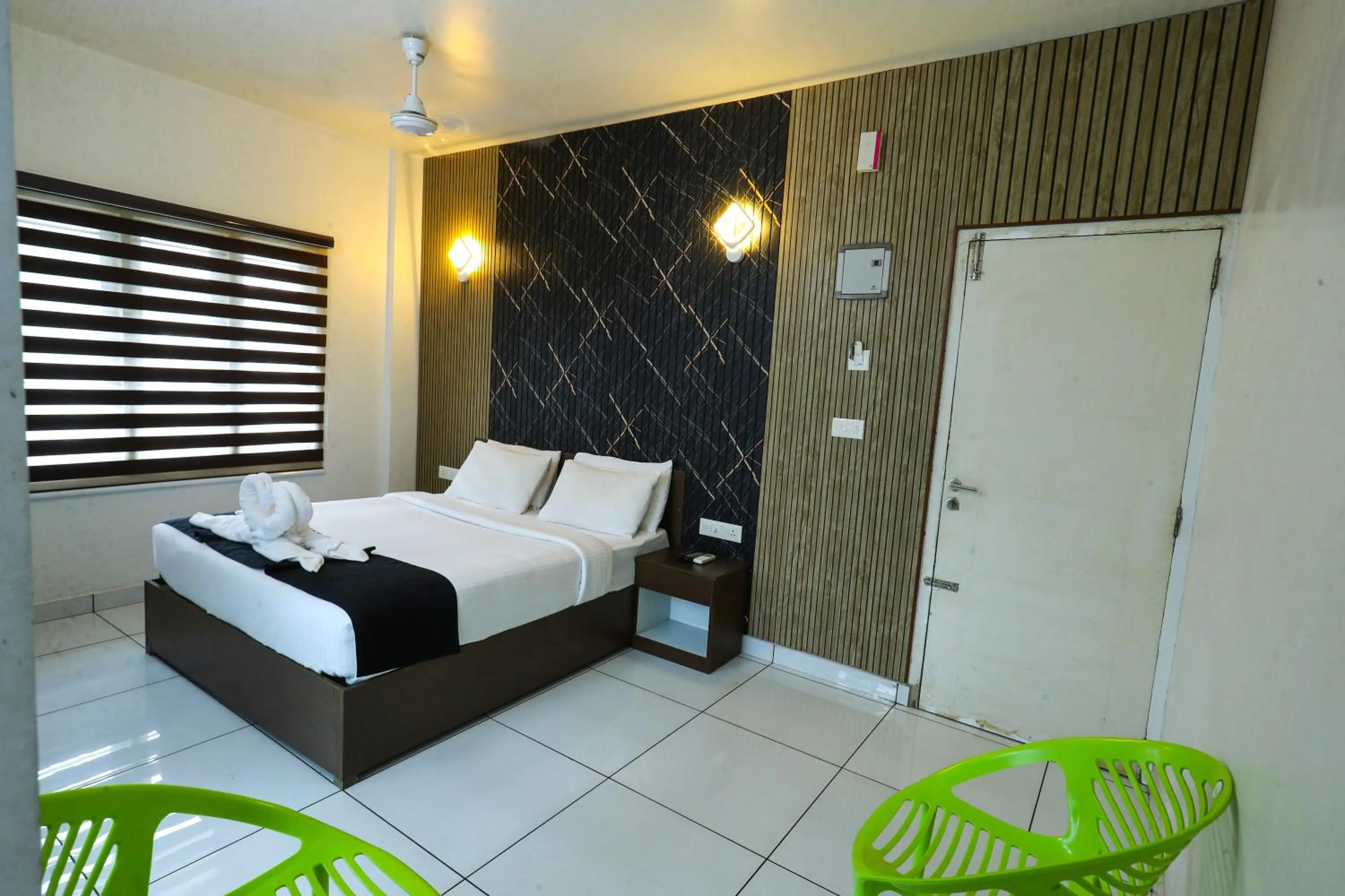 Bed in D-Green Hotels