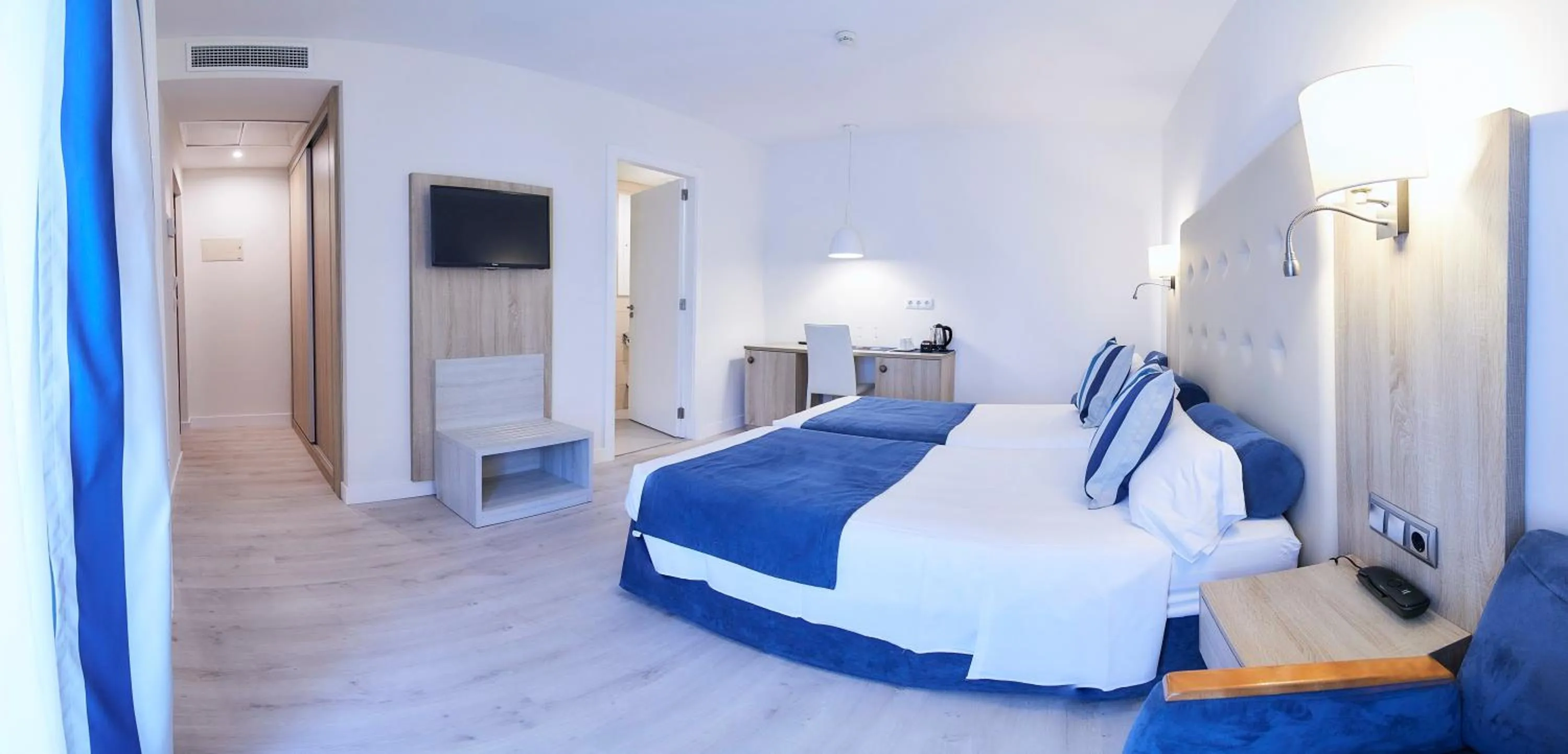 Photo of the whole room, Bed in Los Geranios