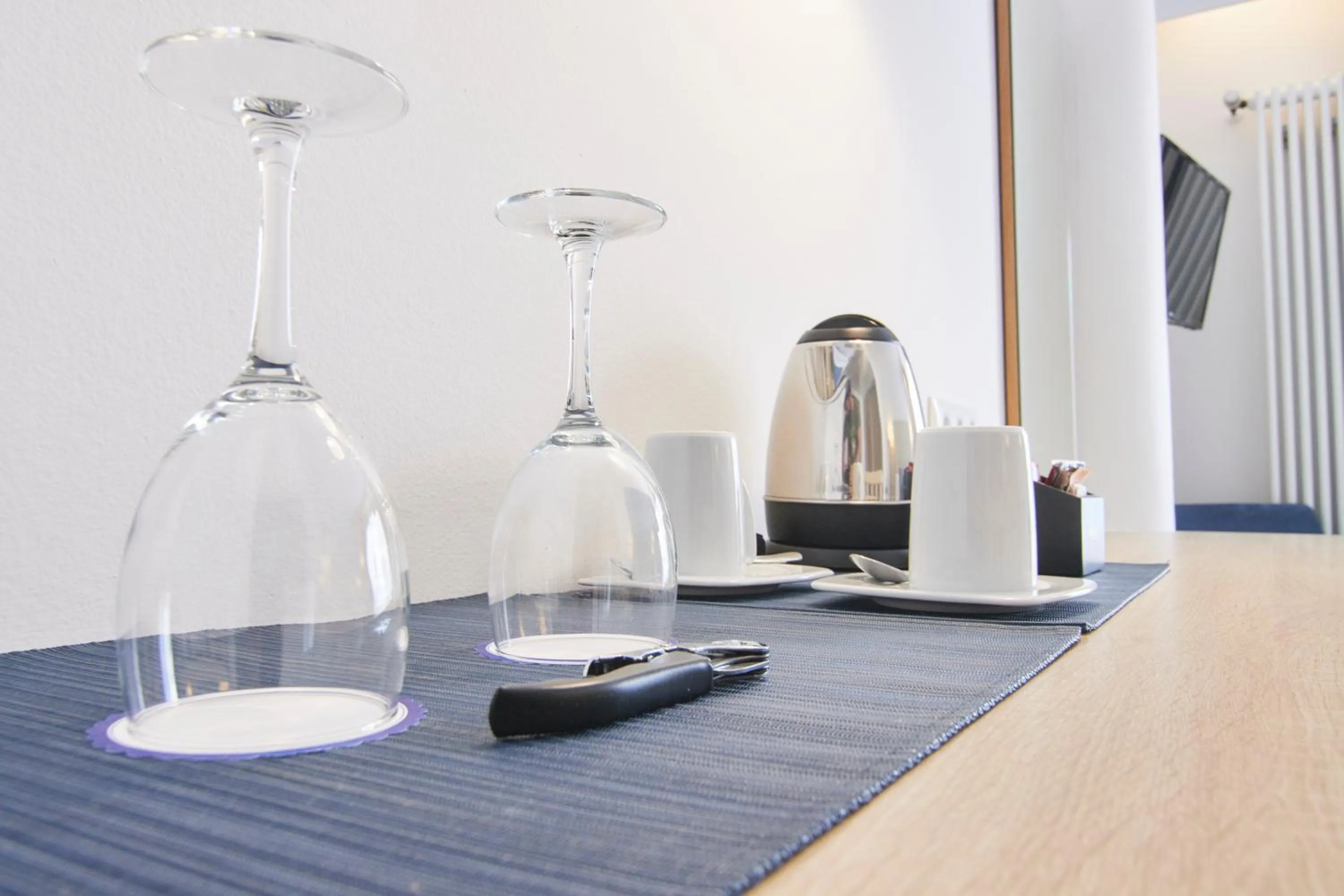 Coffee/tea facilities in Los Geranios