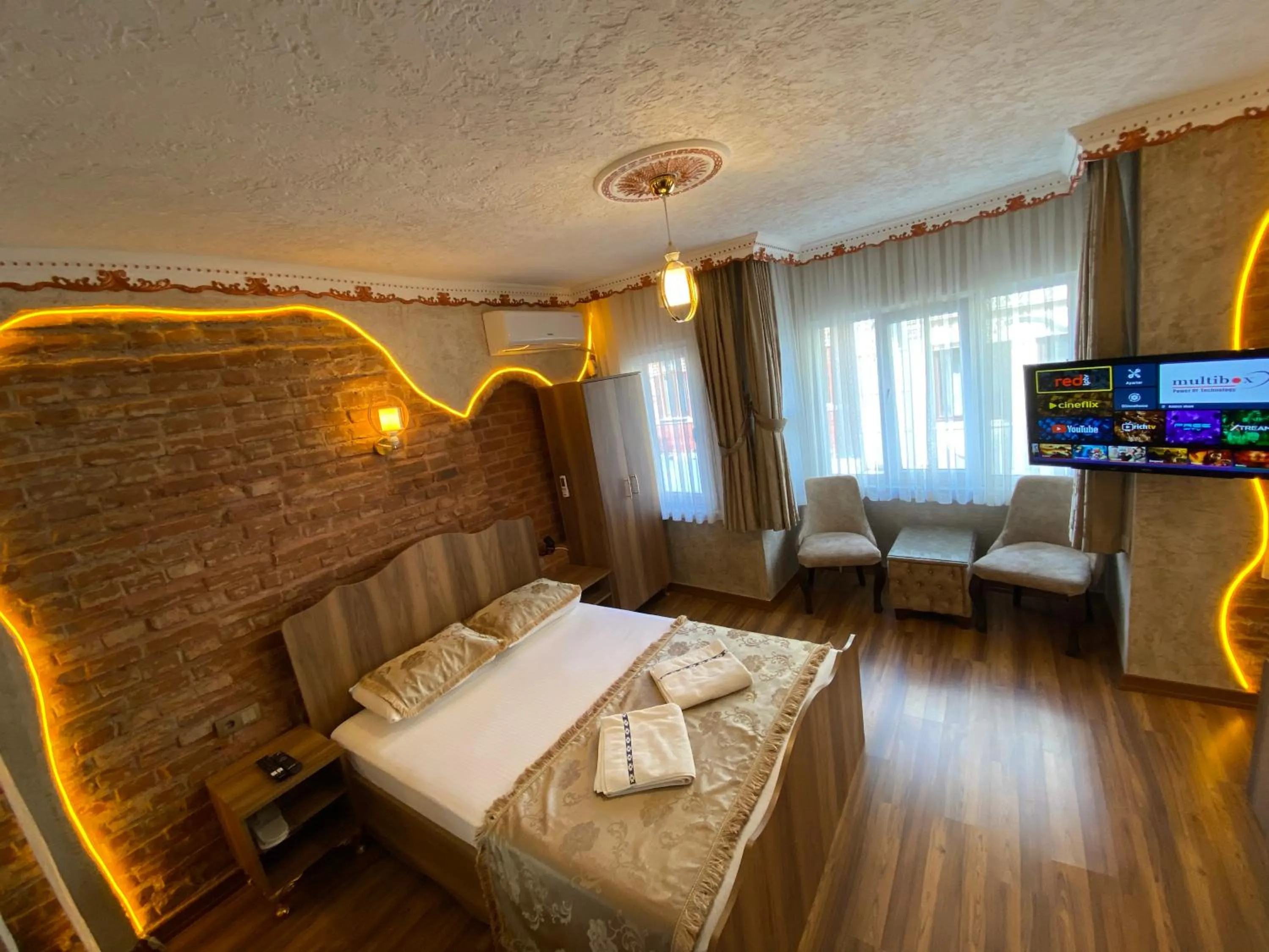 Bed in GOLDEN ARROW OLD CİTY HOTEL