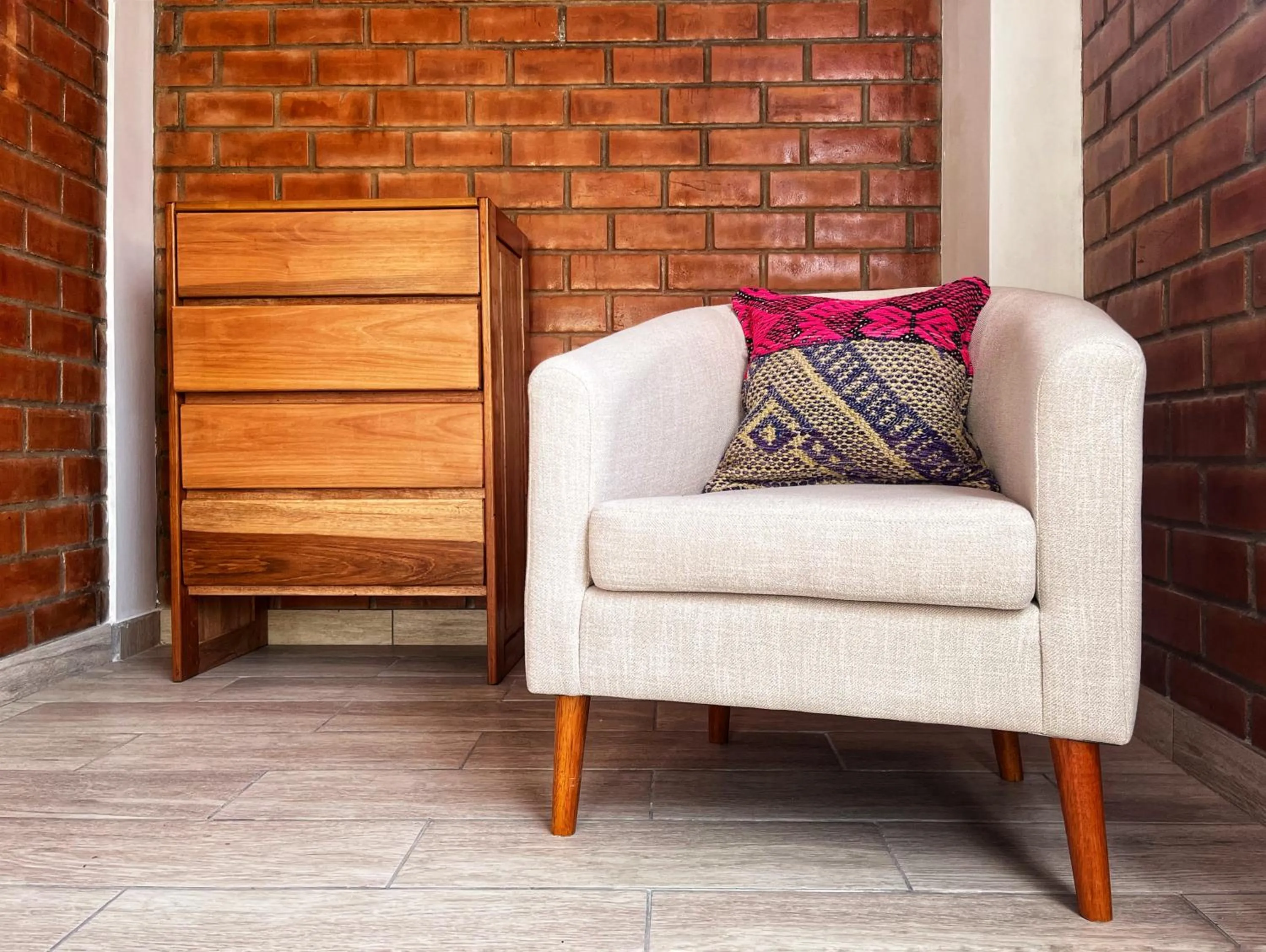 Seating area in Tupac Huaraz