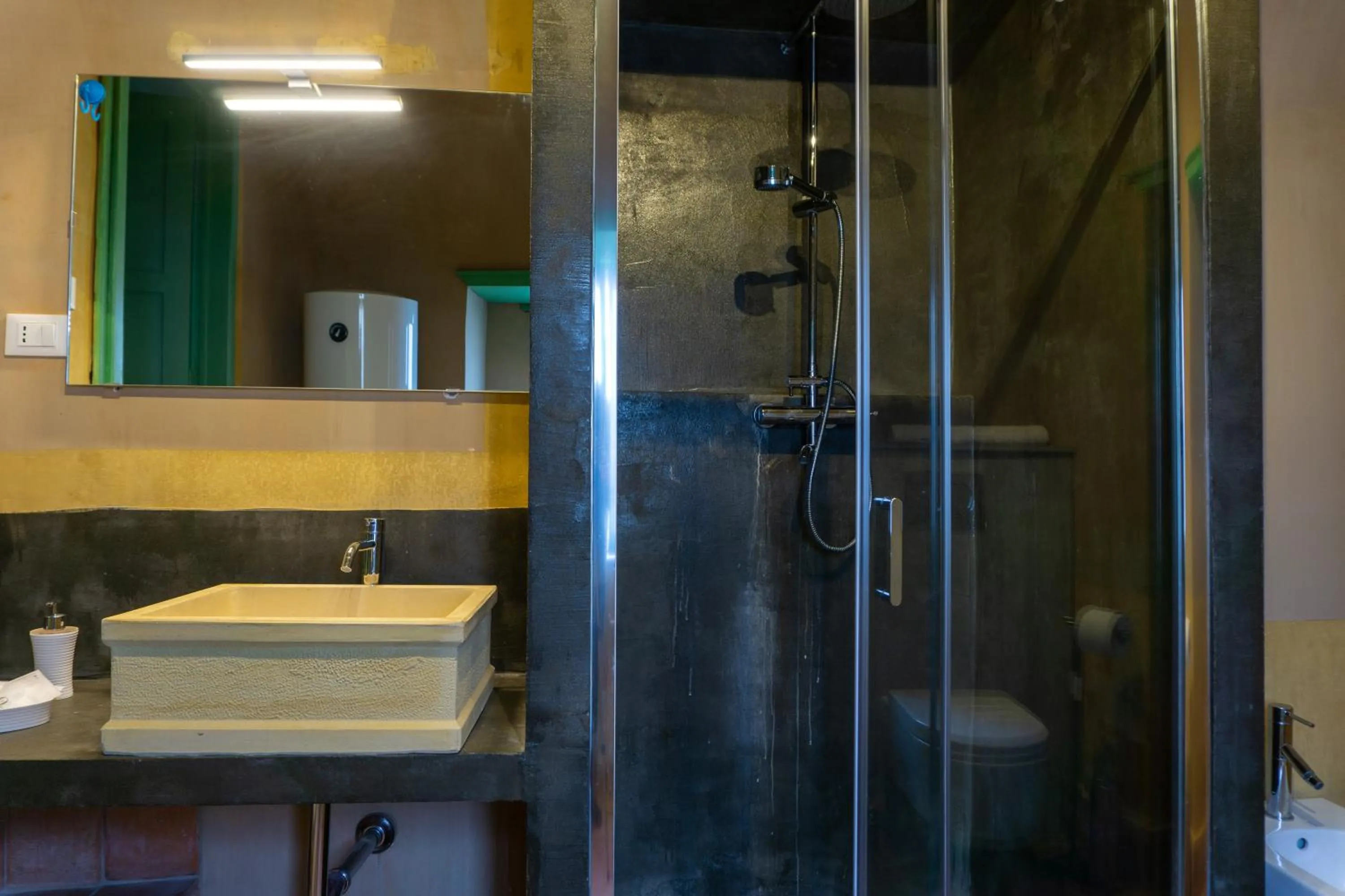 Shower in Casa D'aria