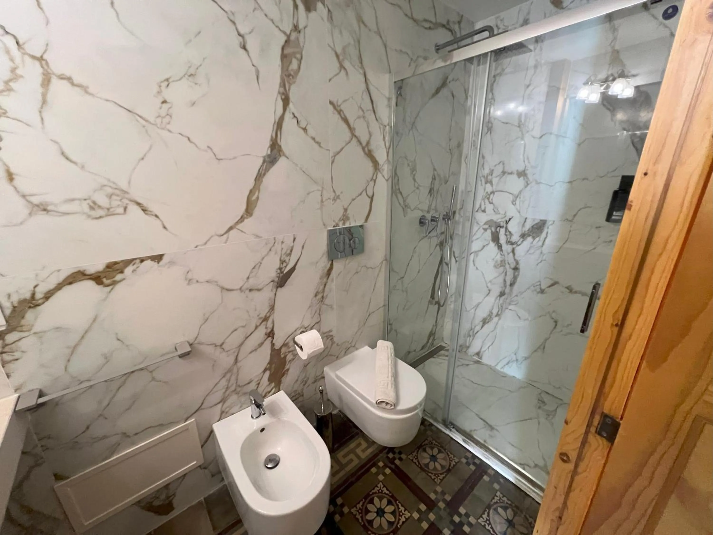 Shower in Casa D'aria