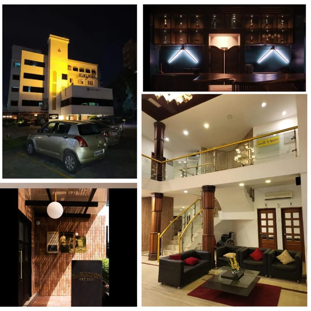 Facade/entrance in Kings Hotel Egmore