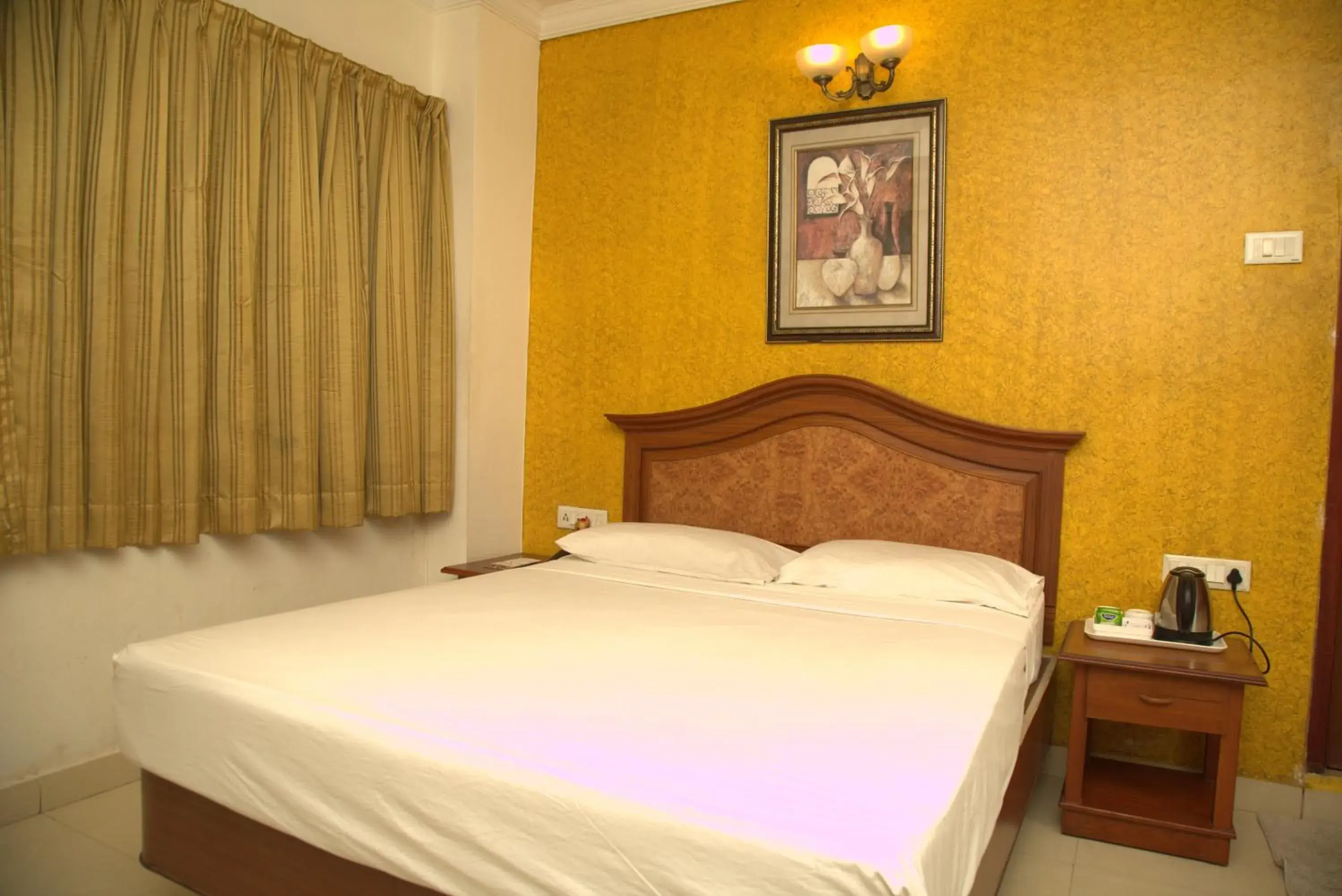 Deluxe Suite in Kings Hotel Egmore Deluxe Suite in Kings Hotel Egmore