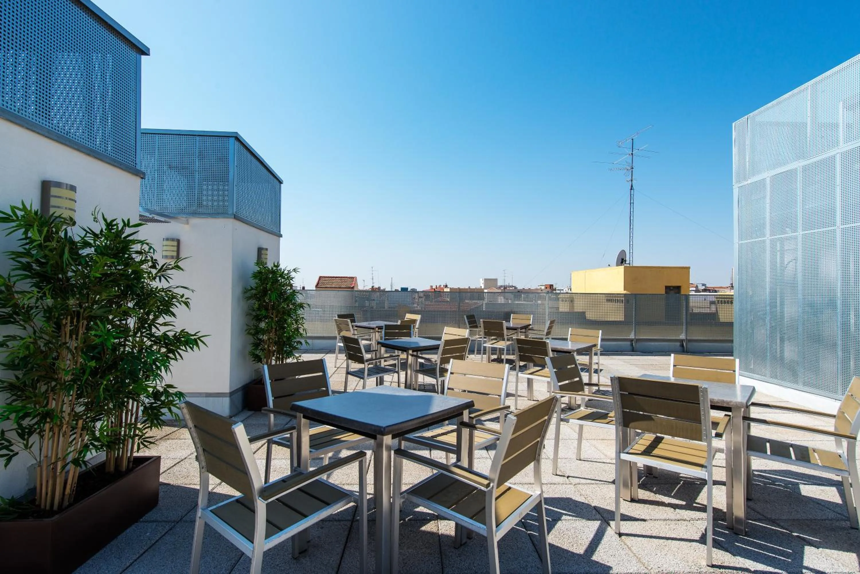 Solarium in NeoMagna Madrid