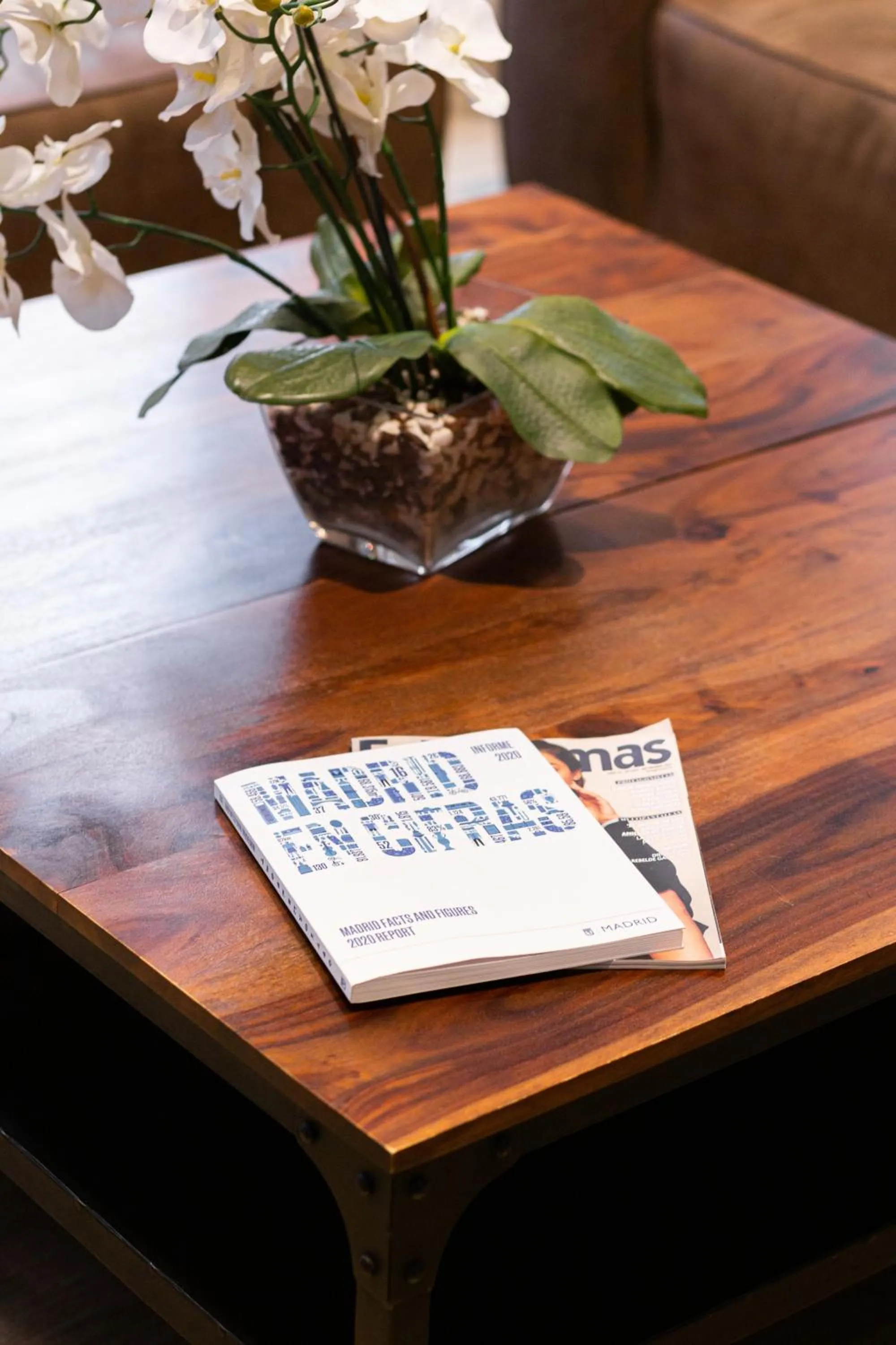 Communal lounge/ TV room in NeoMagna Madrid