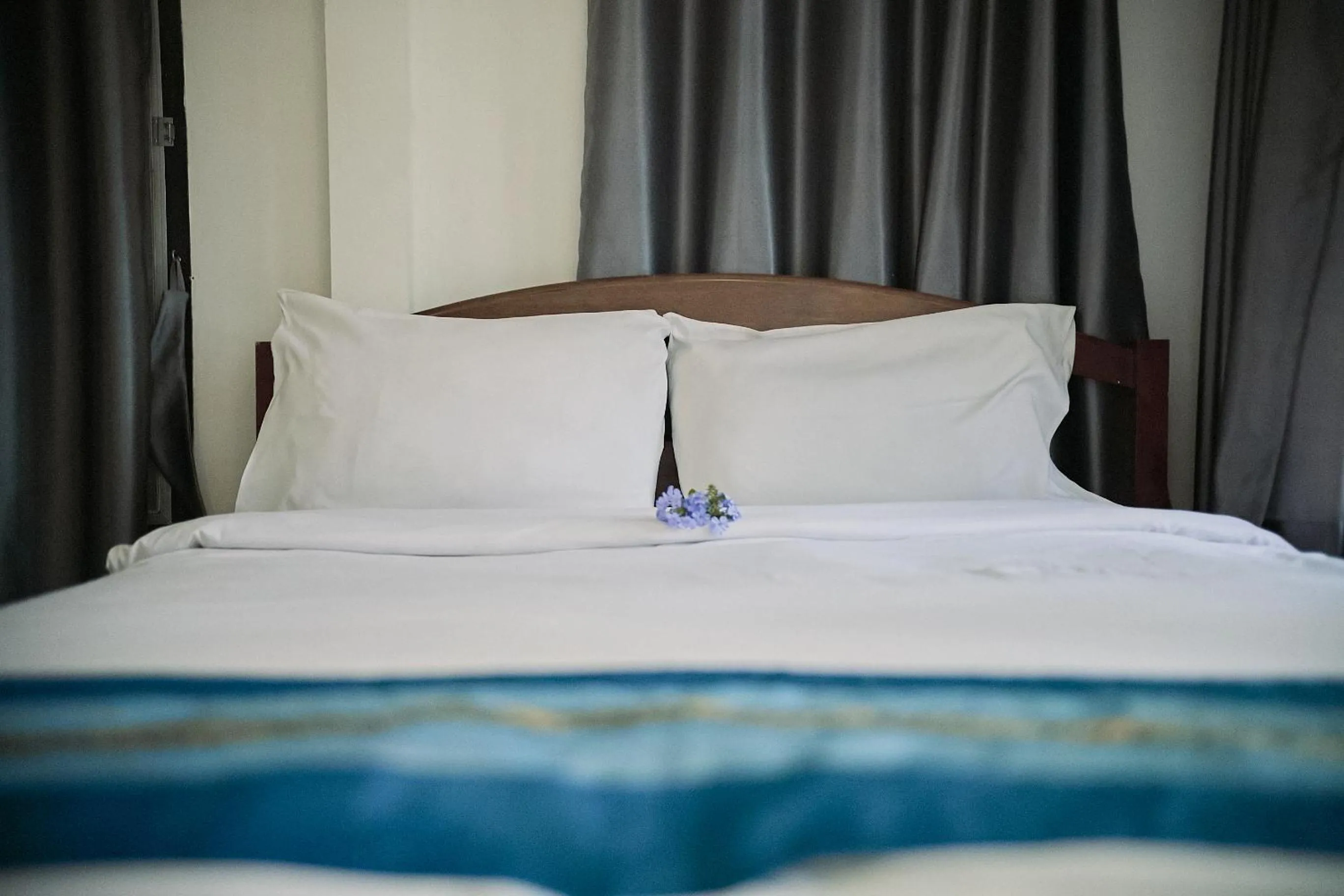 Bed in Revolution Hostel Pai