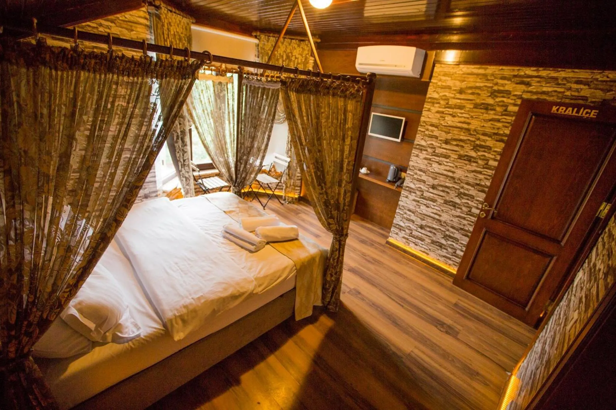 Bed in Mavisu Deluxe Butik Otel