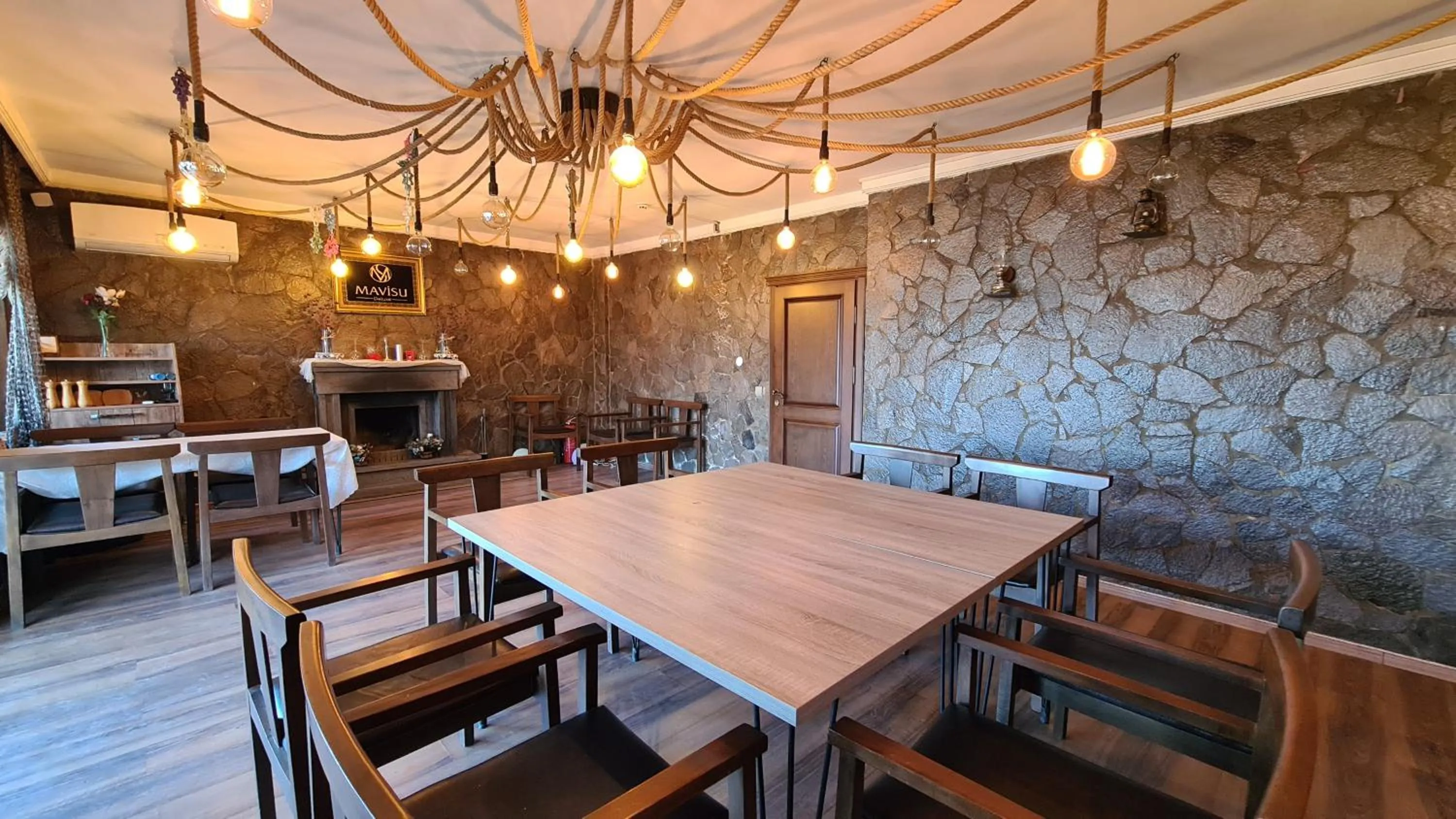 Restaurant/places to eat in Mavisu Deluxe Butik Otel