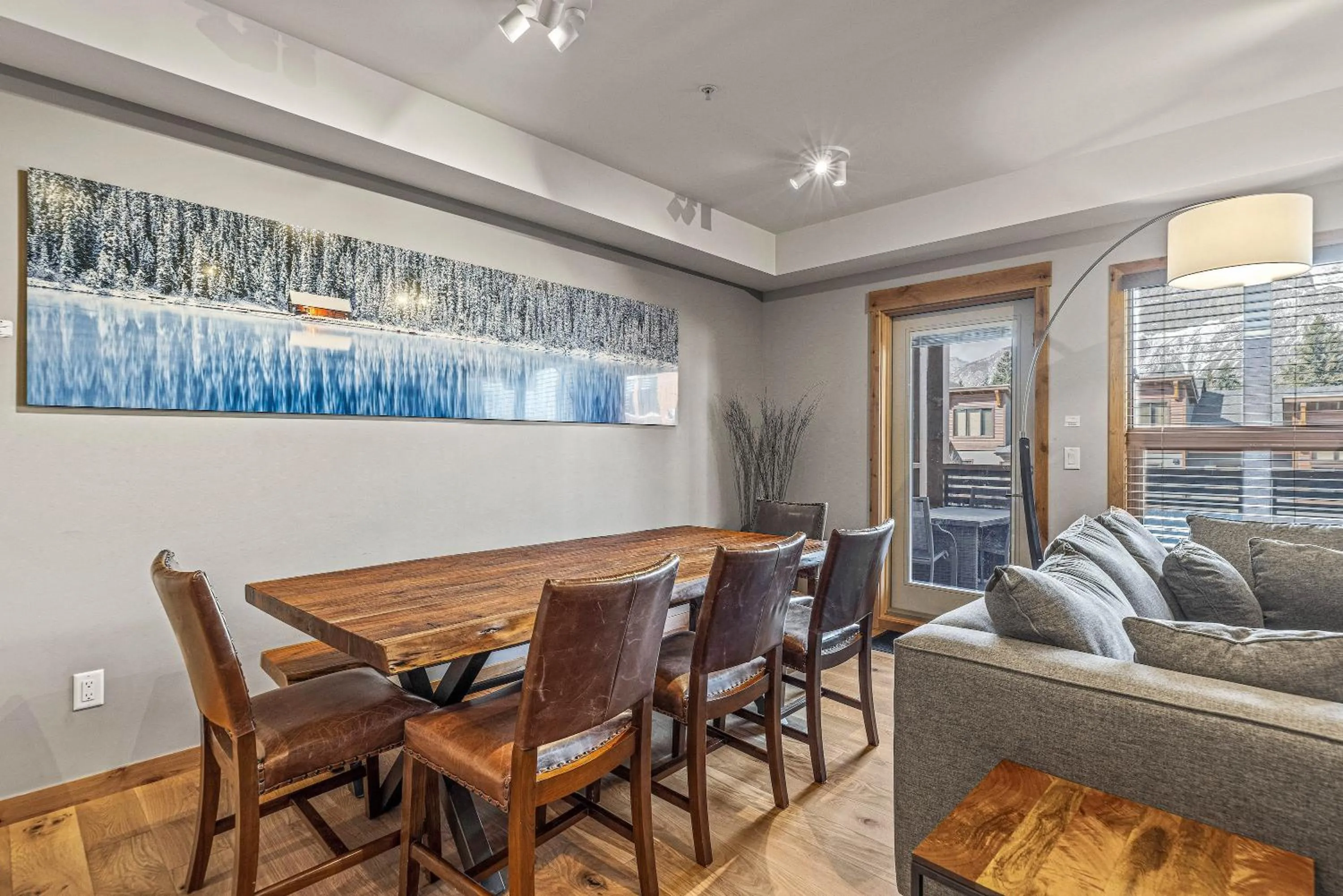 Spring Creek Condo by Canadian Rockies Vacation Rentals