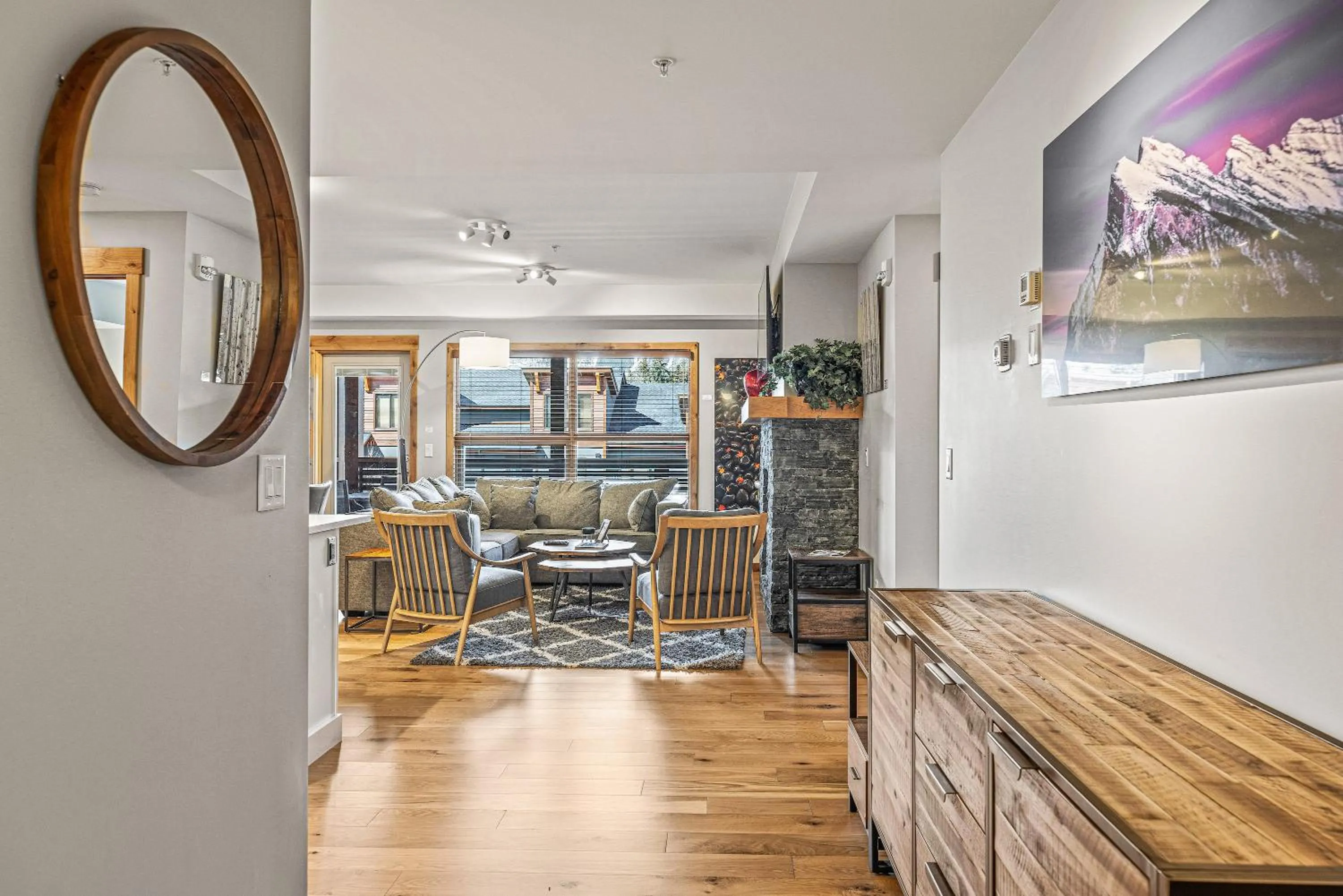 Spring Creek Condo by Canadian Rockies Vacation Rentals