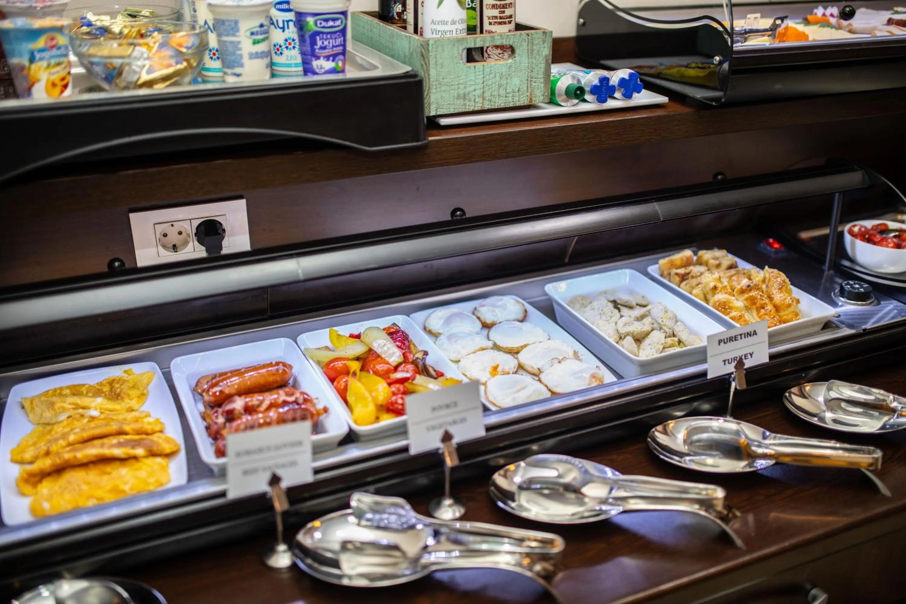 Buffet breakfast in Boutique Hotel Golden Star