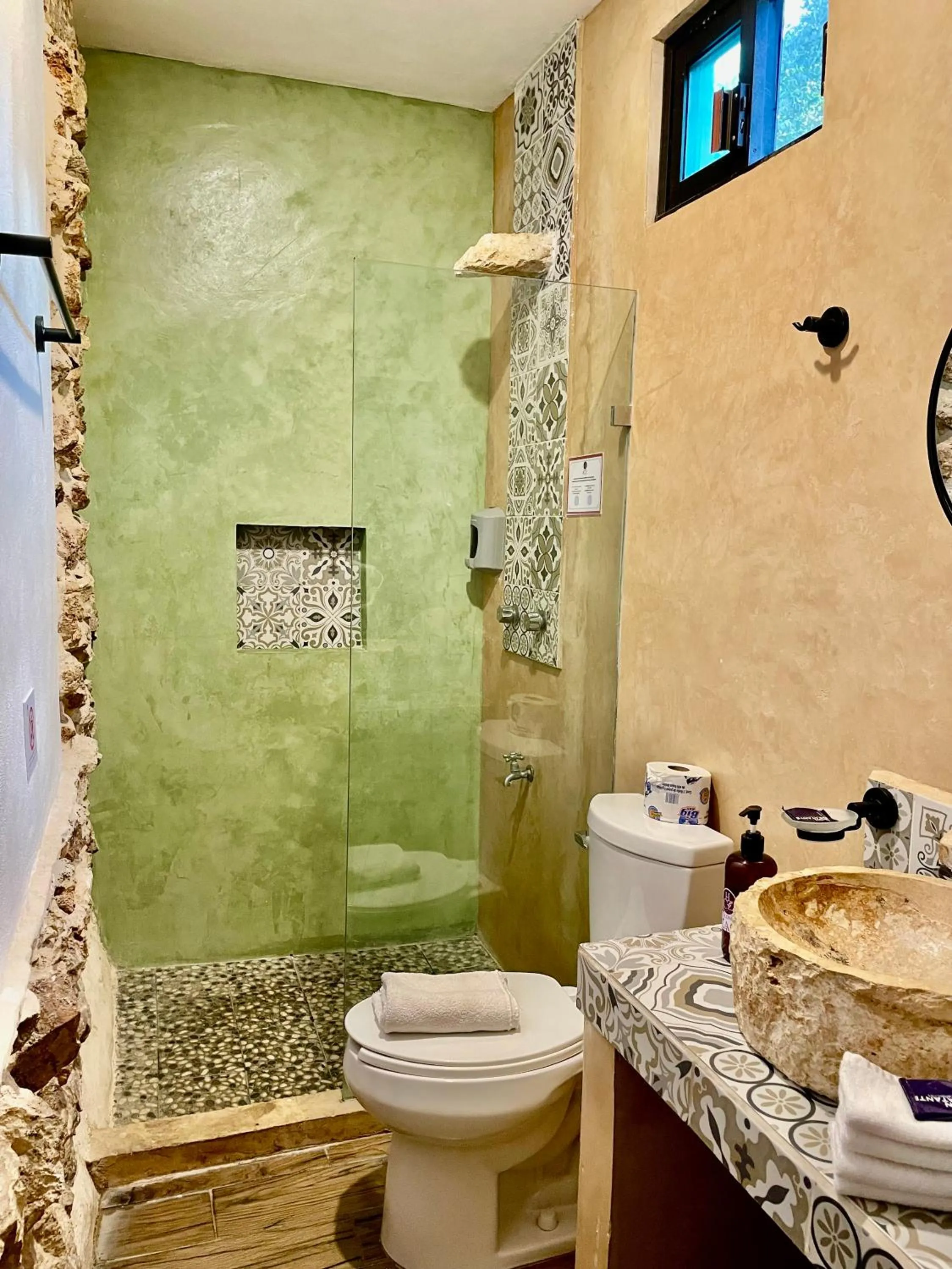 Shower in Habitaciones Colonial Zaci