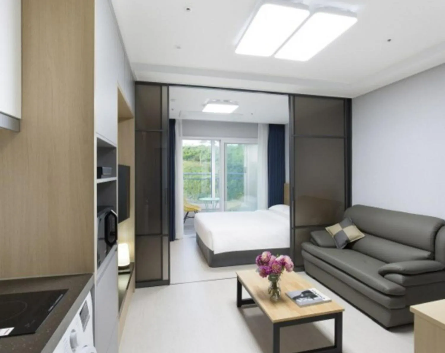 Living room, Seating Area in Yeosu Hotel First City