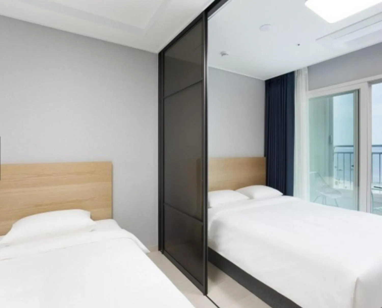 Bed in Yeosu Hotel First City