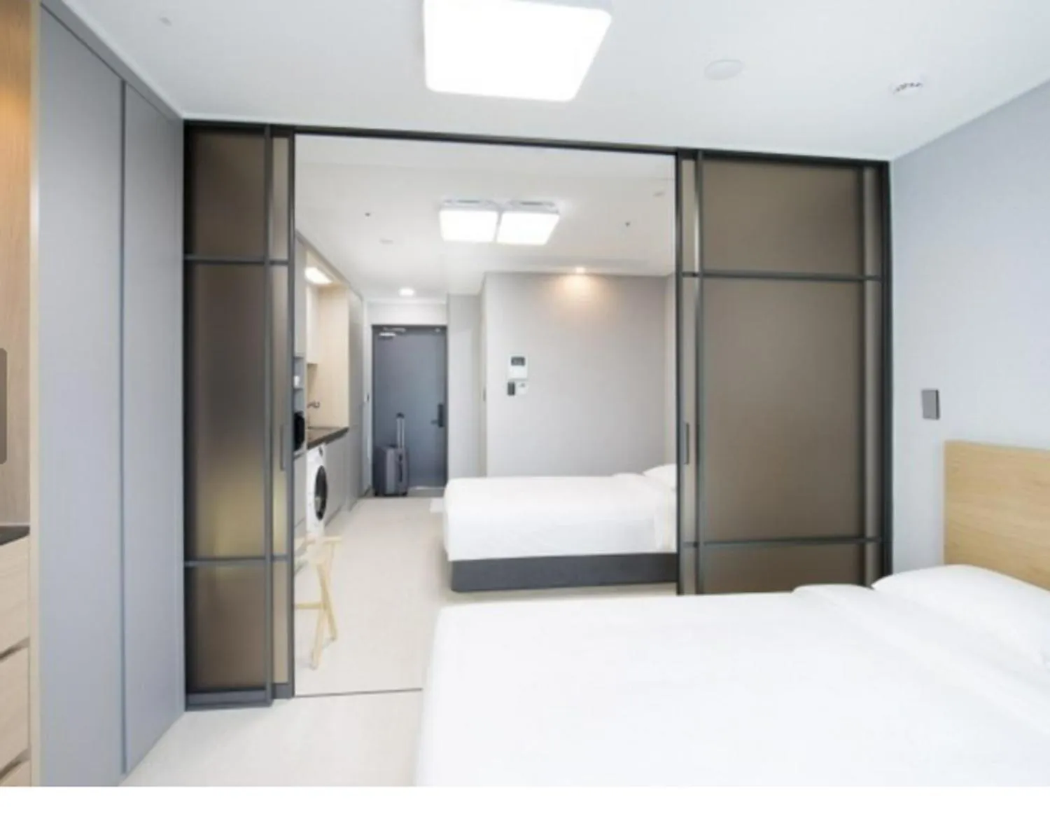 Bed in Yeosu Hotel First City