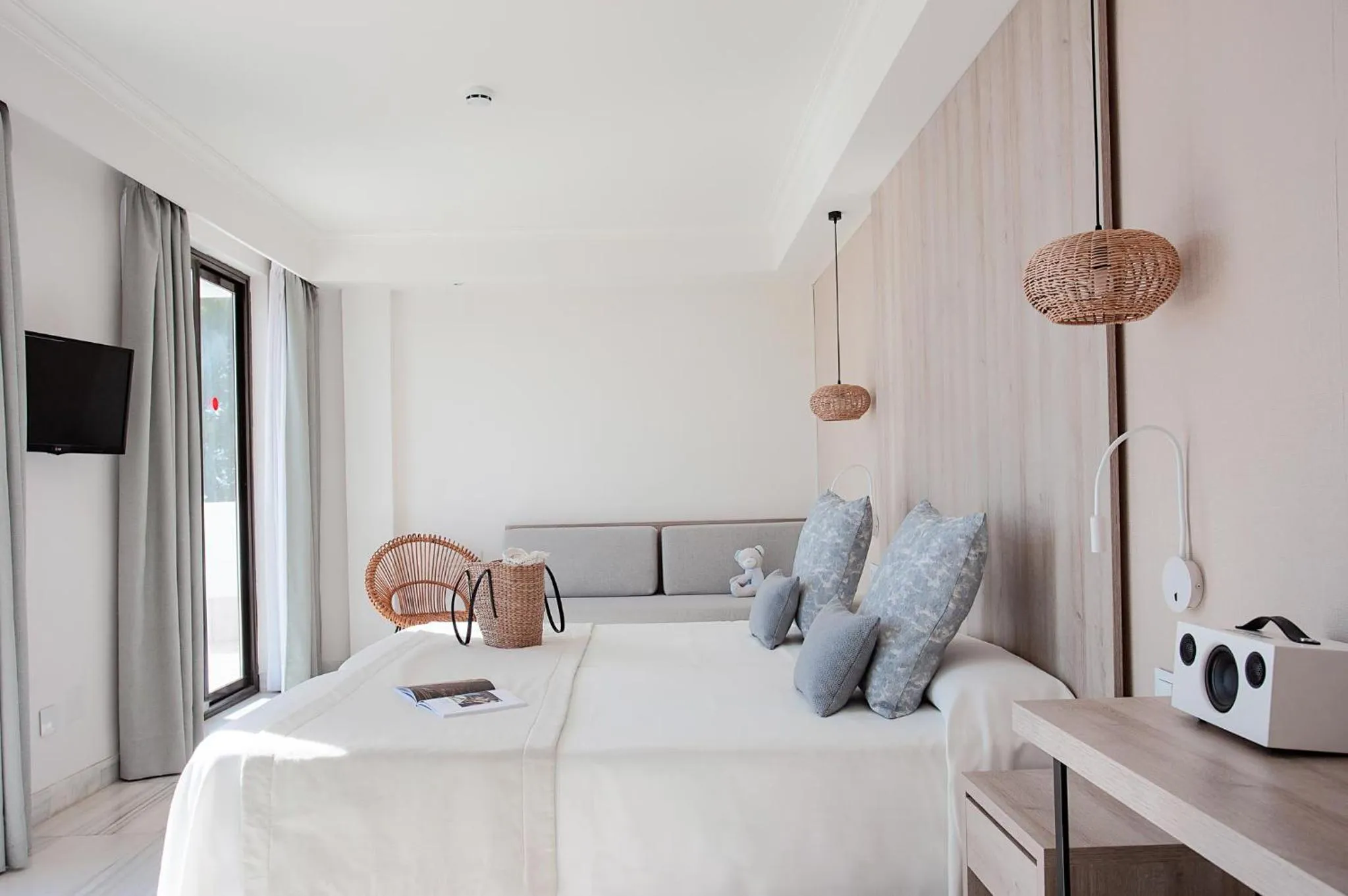 Bedroom, Bed in Ona Palmira Paguera