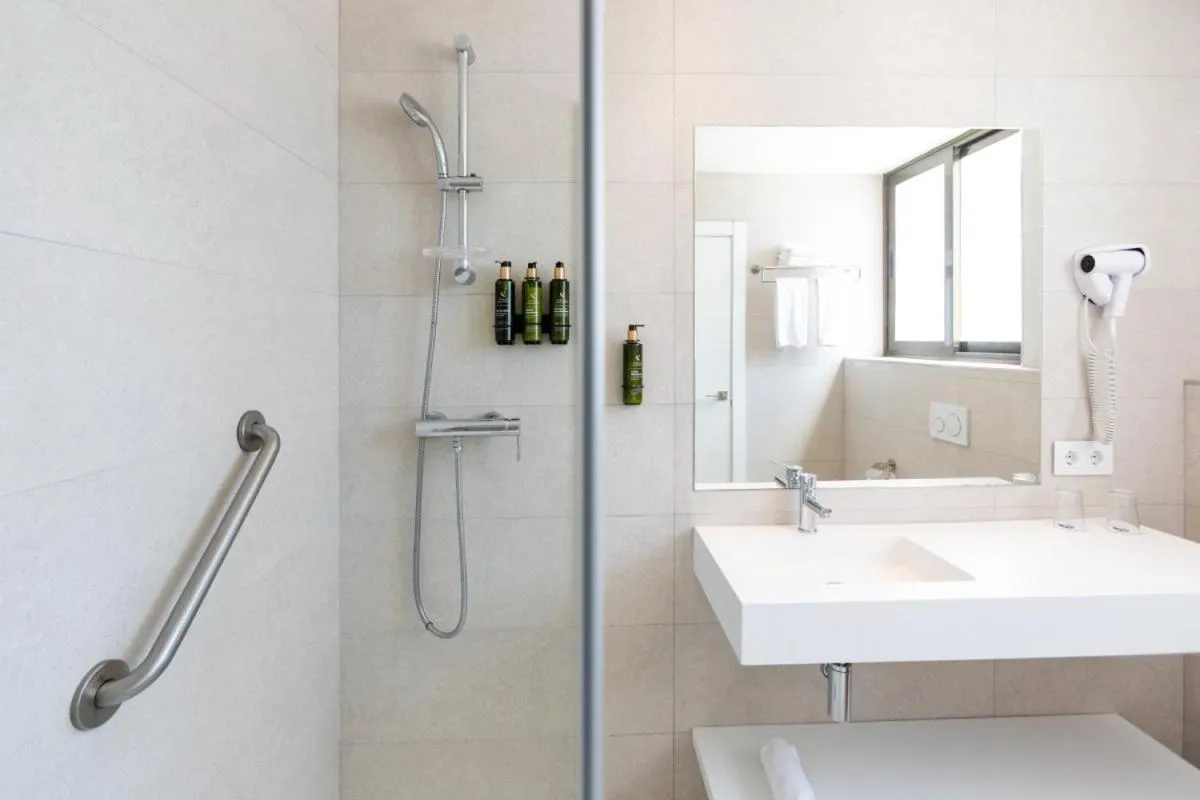 Bathroom in Ona Palmira Paguera