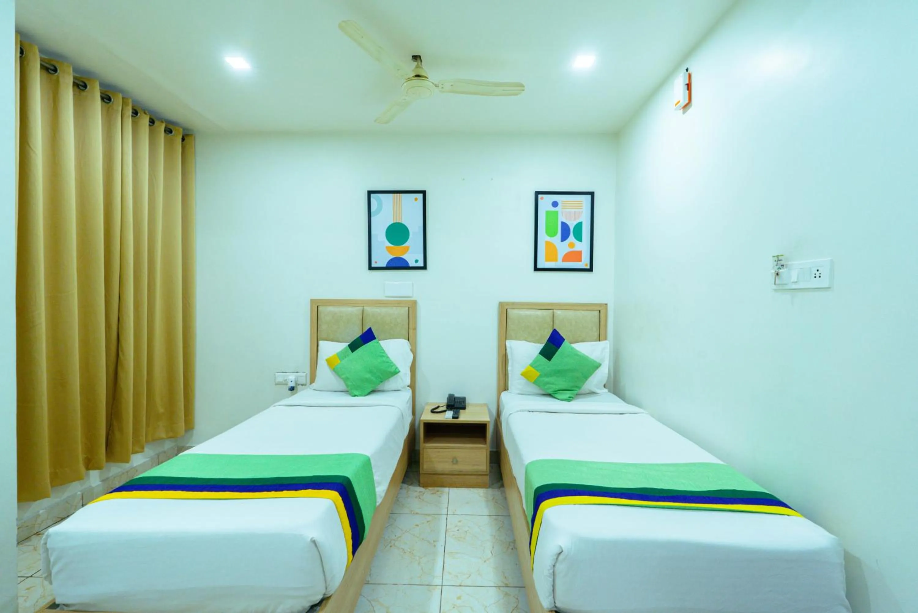 Bedroom, Bed in Treebo Elmas Grand