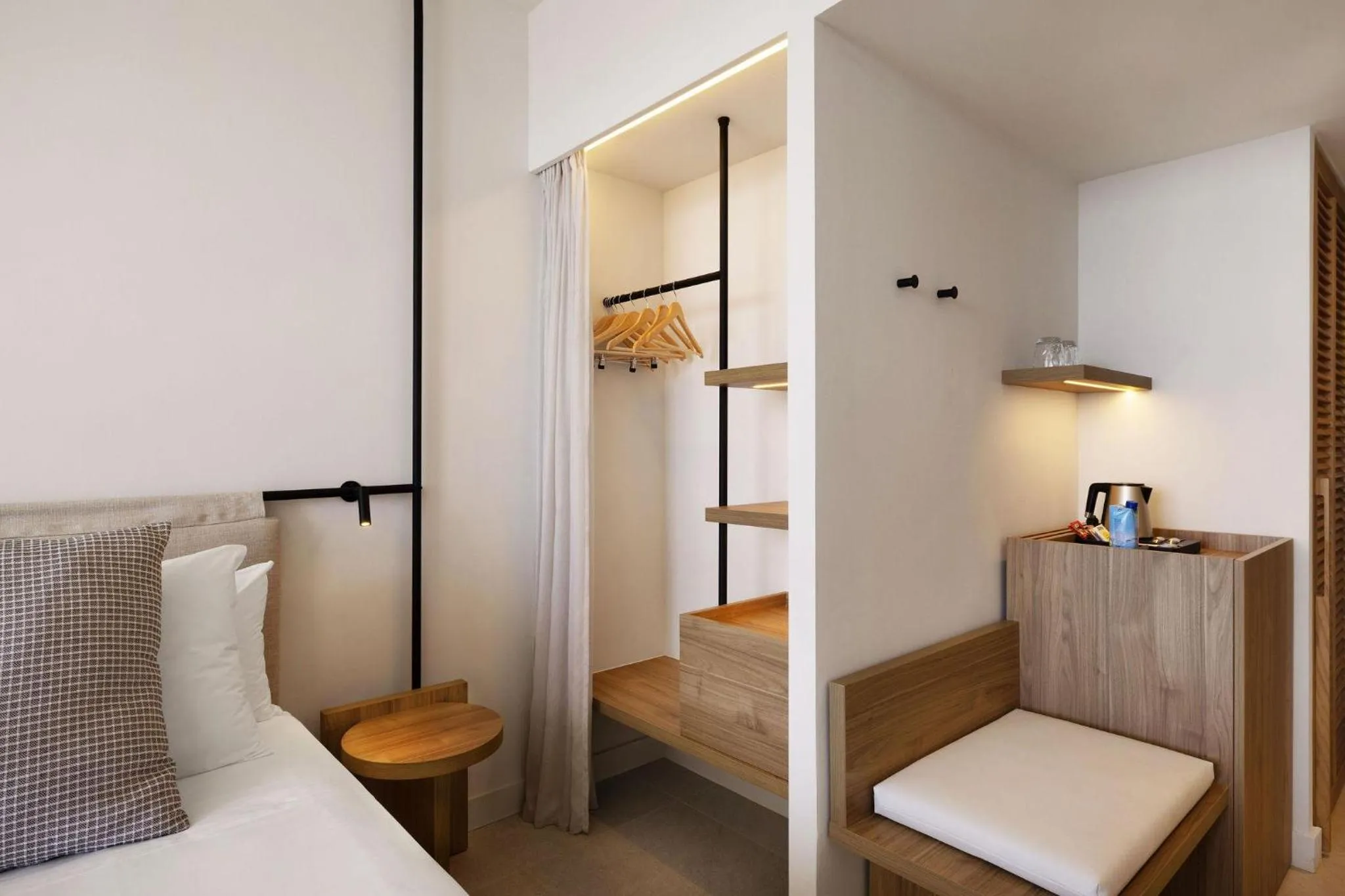 Photo of the whole room, Bed in Inmood Aucanada 4 Sup - Adults Only