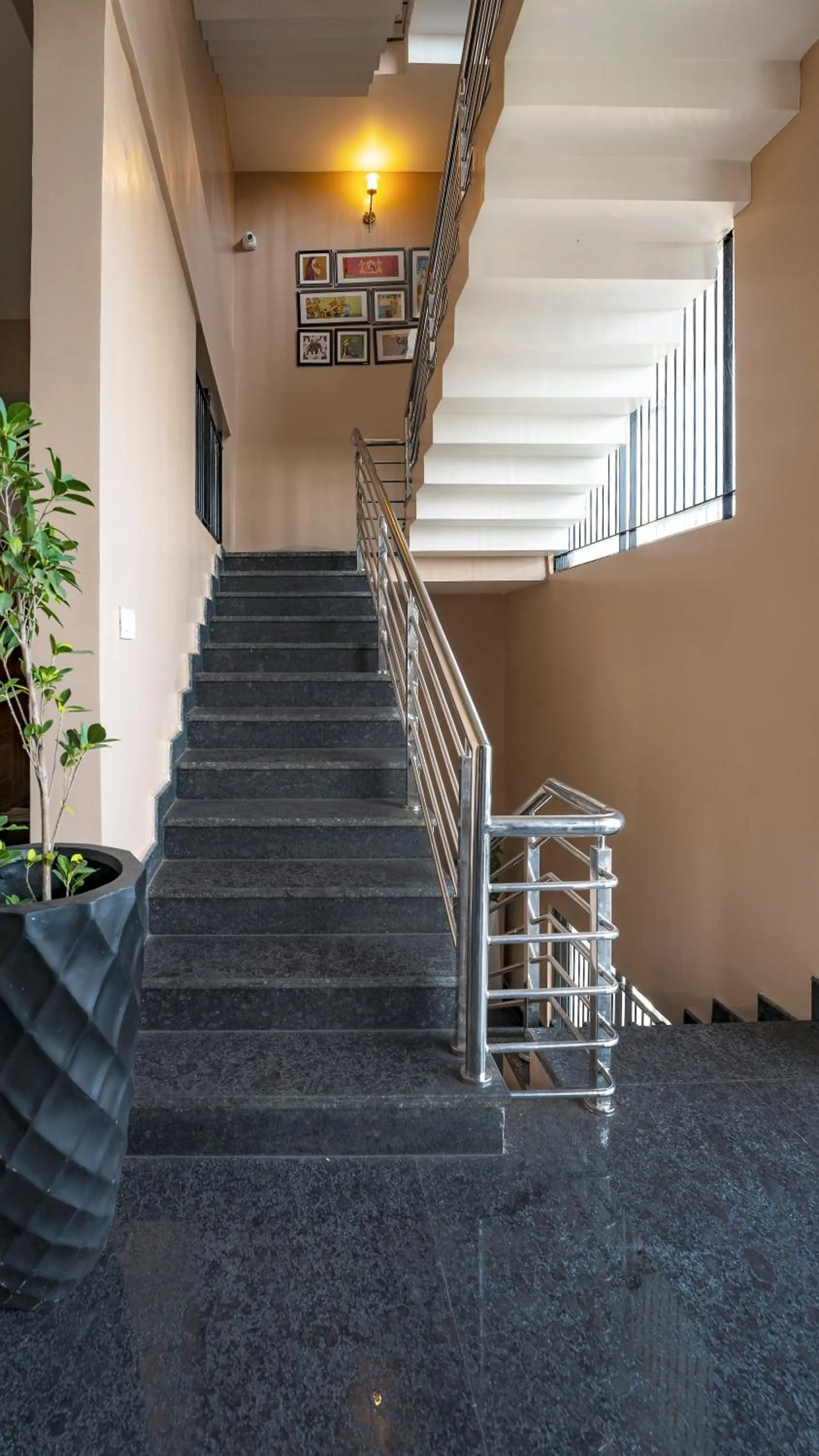 Area and facilities in Royal Tusker Luxury Service Apartments