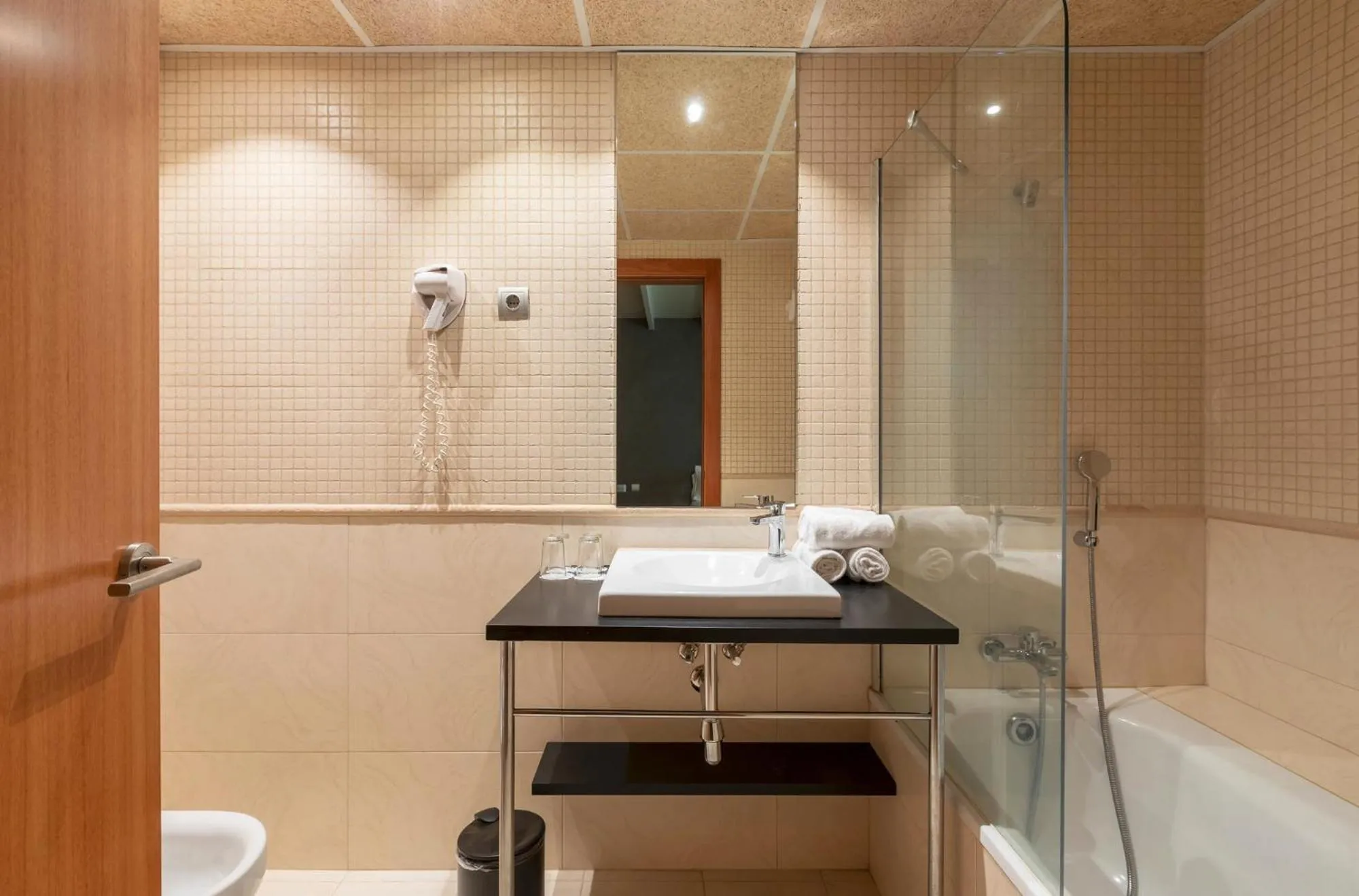 Bath in Acta Sant Just