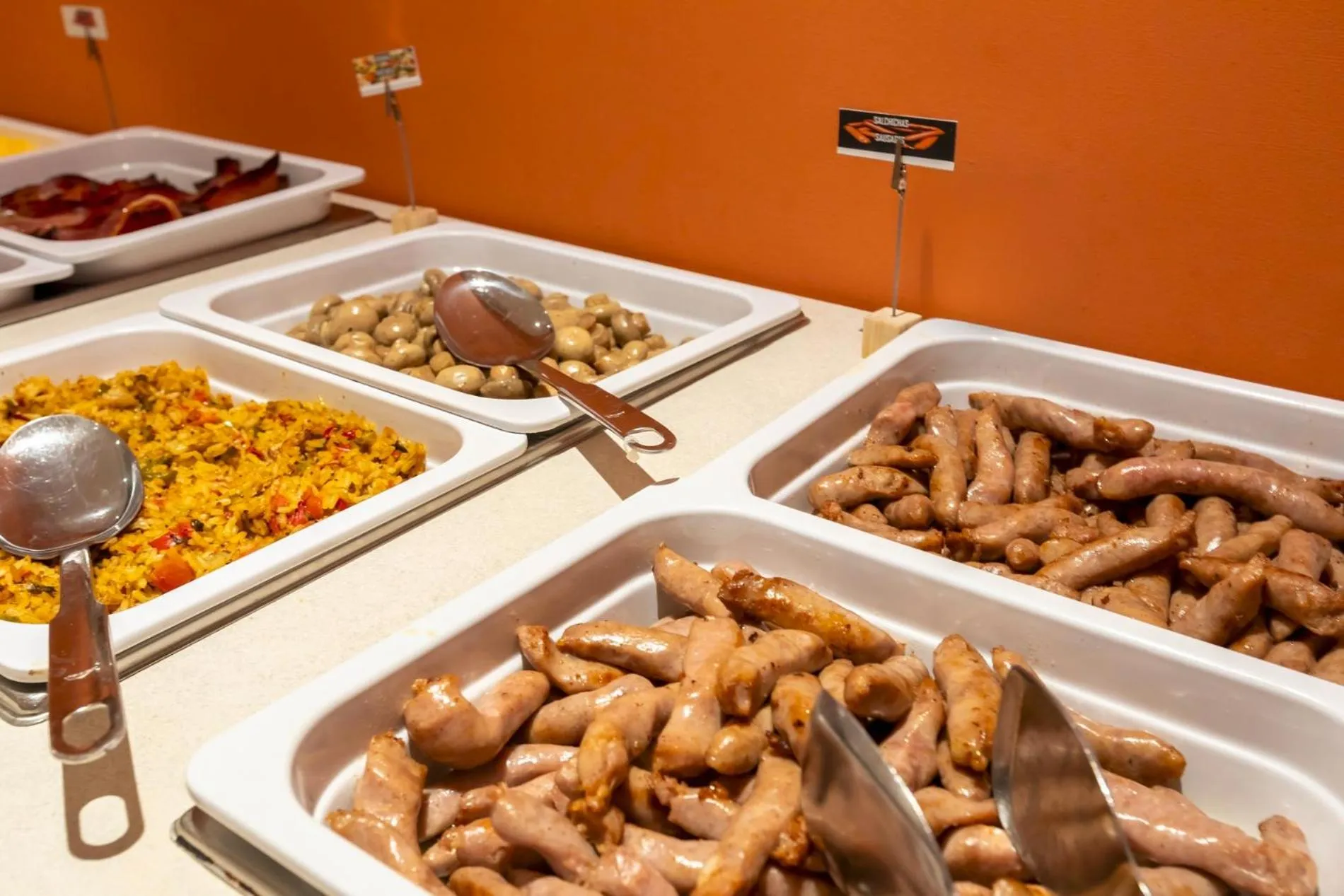 Breakfast in Acta Sant Just