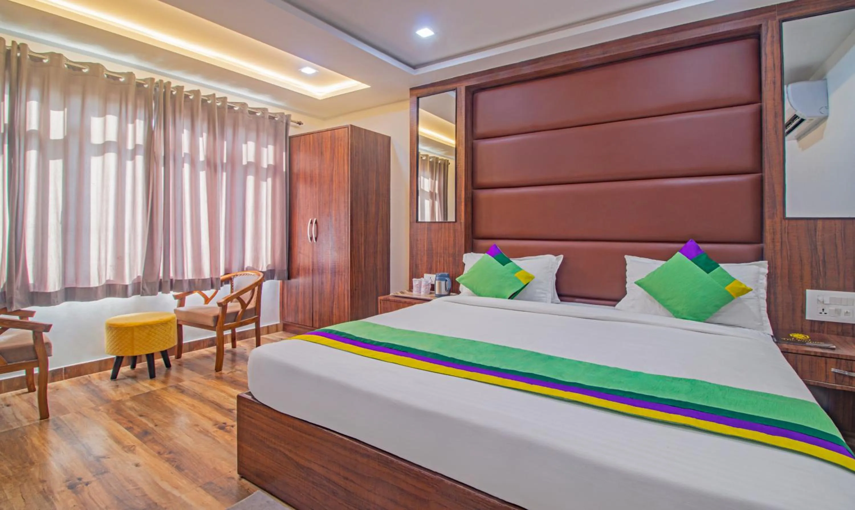 Bedroom, Bed in Treebo The Empire Near Taj Mahal Agra