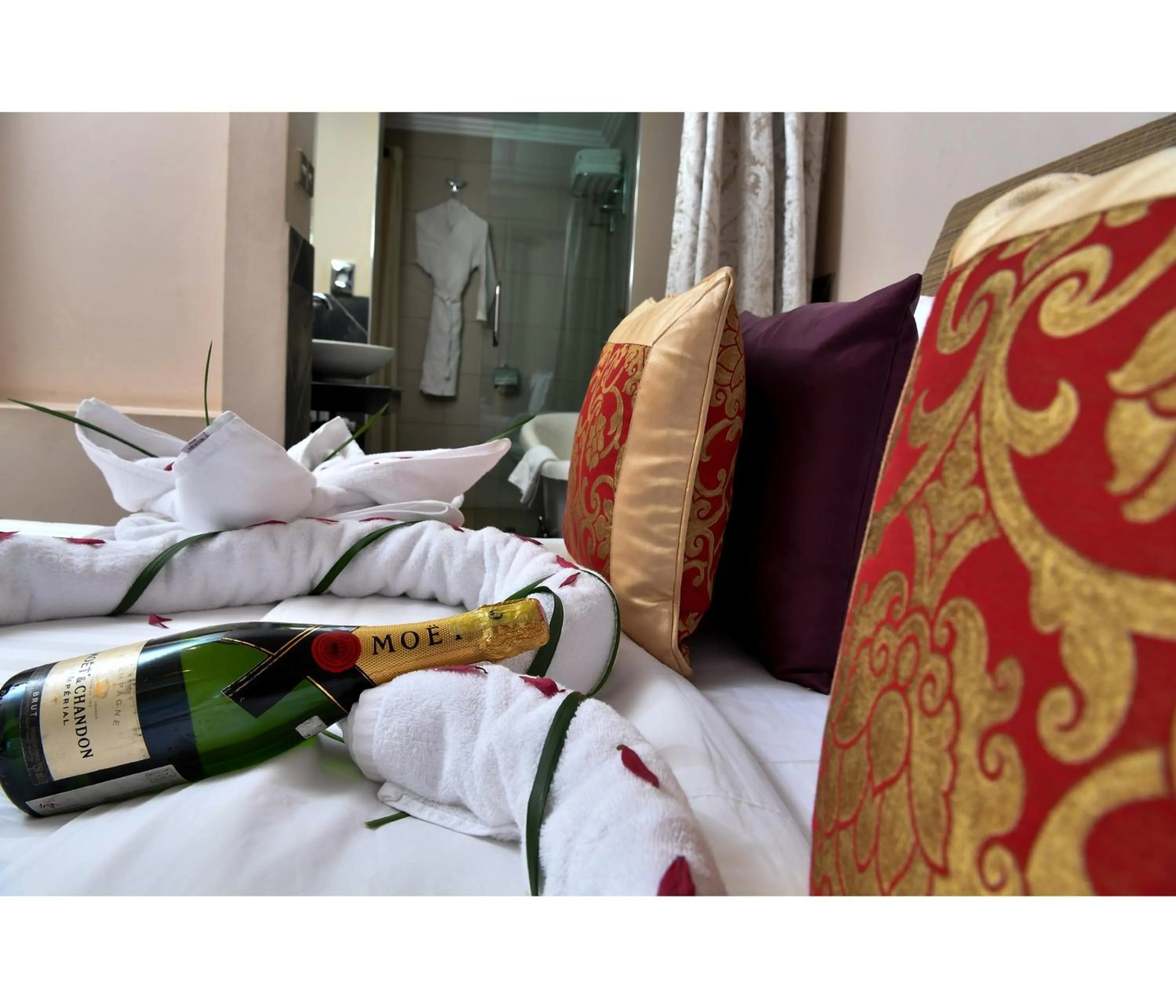 Bed in Hillpark Hotel