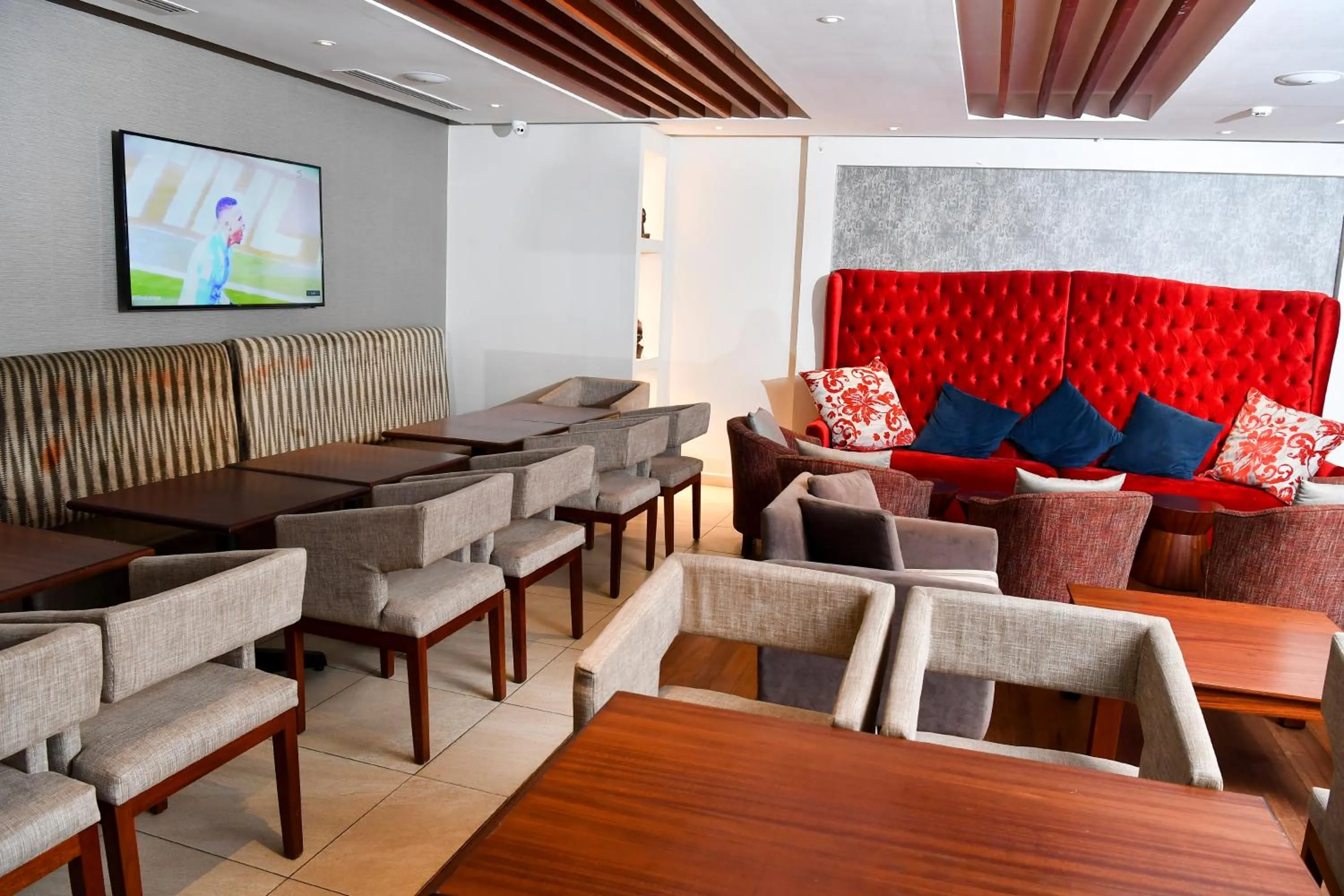 Lounge or bar in Hillpark Hotel