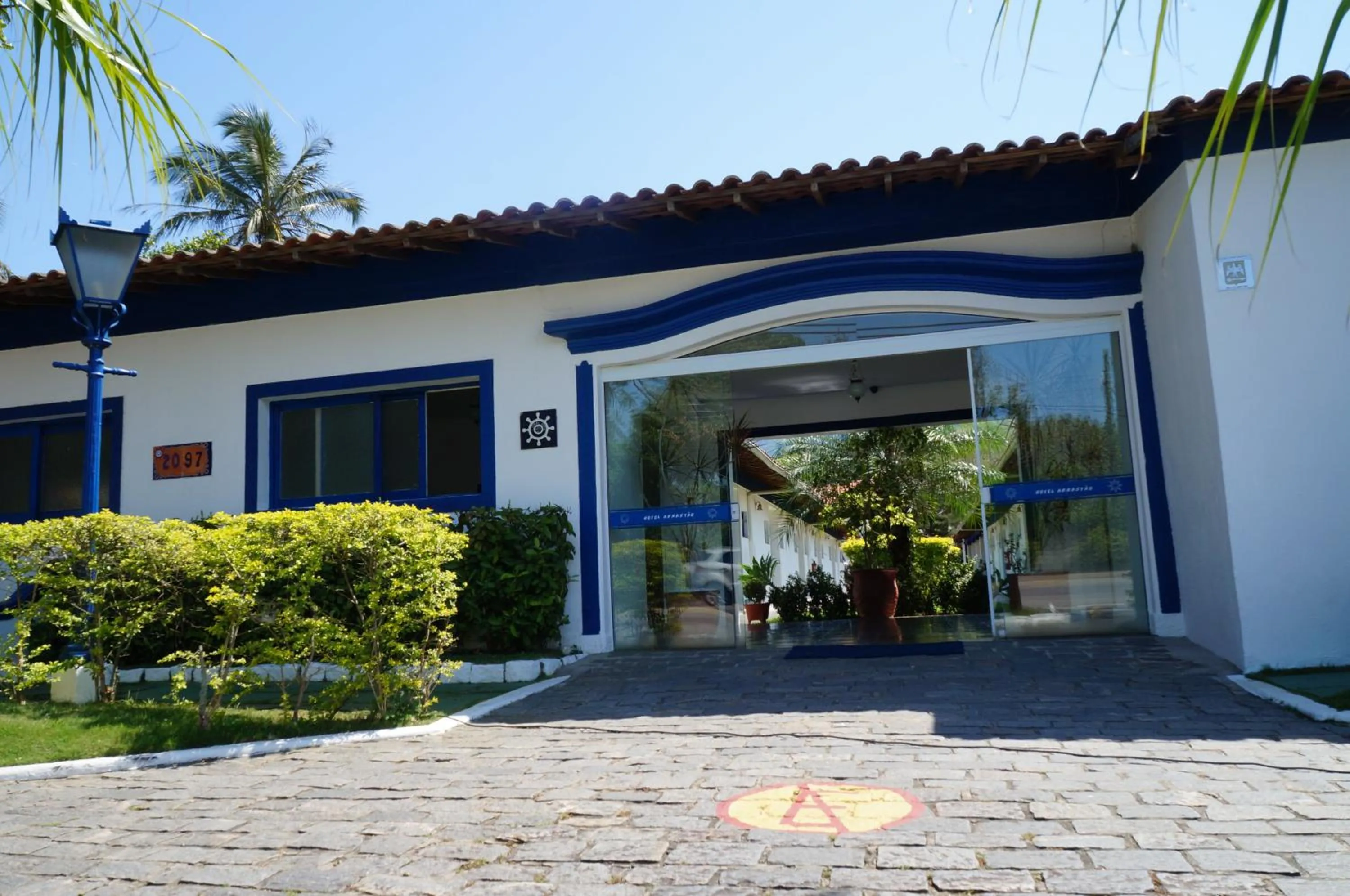 Facade/entrance in Hotel Arrastão
