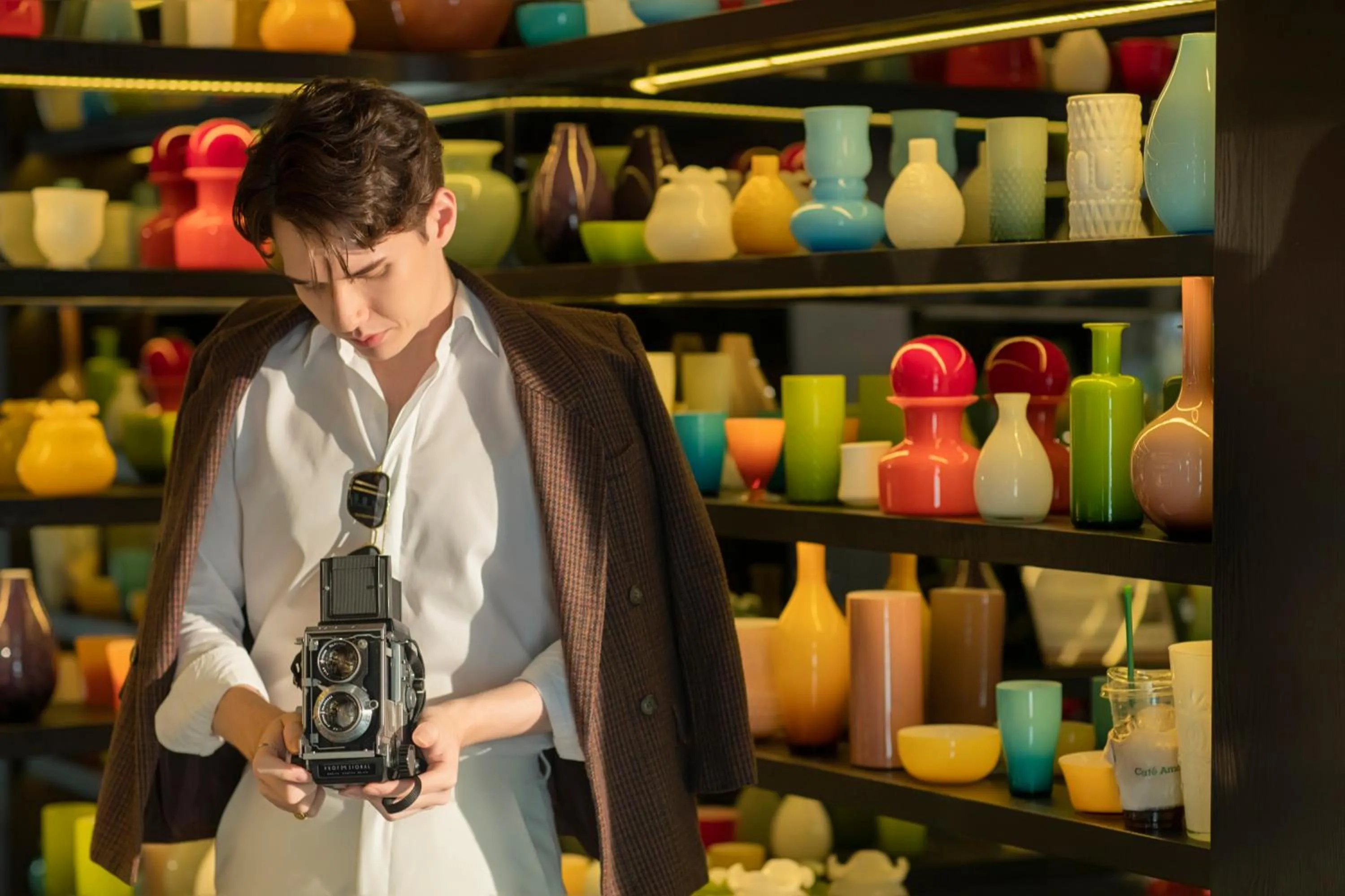 People in The Gravitique Hotel Khaosan