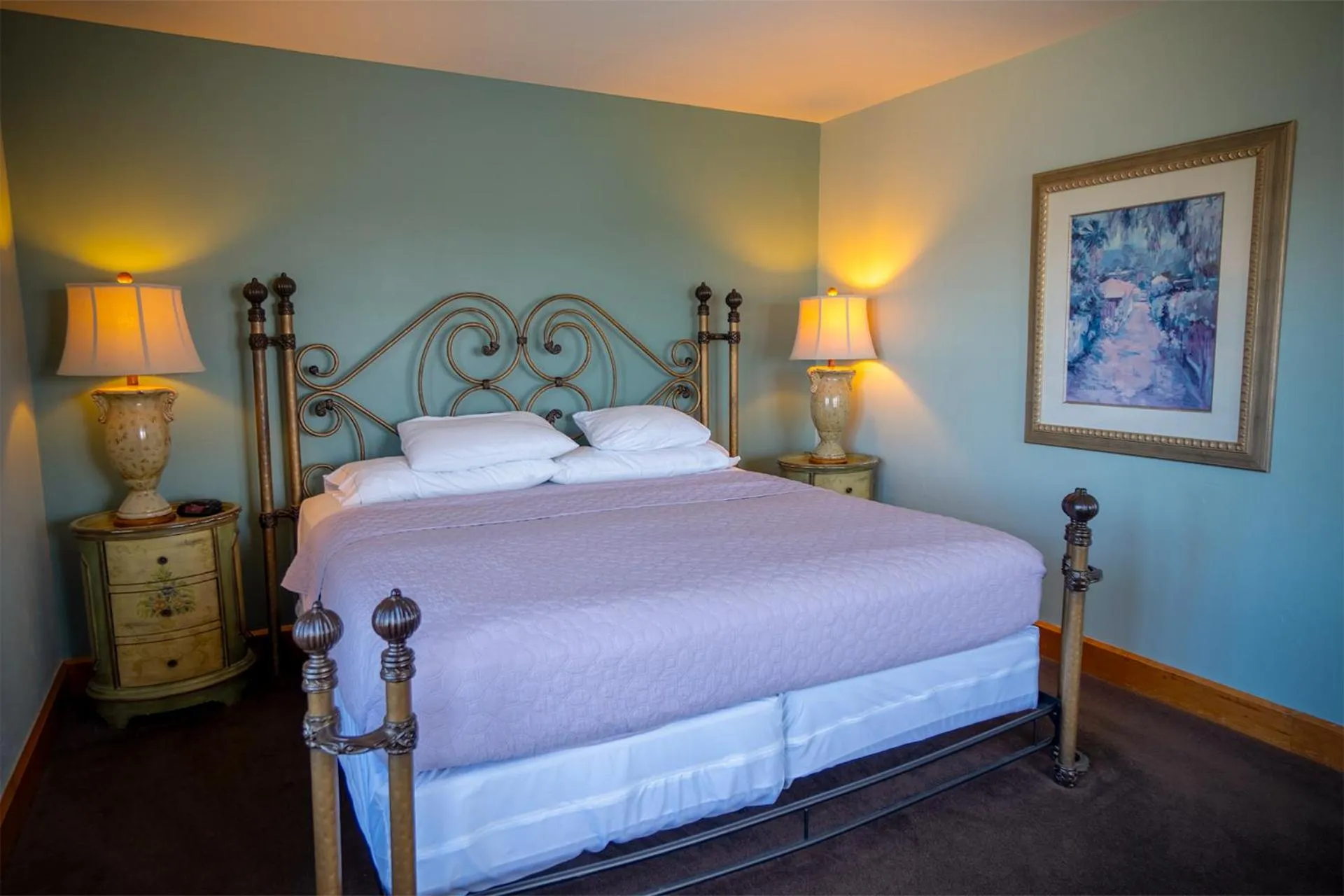 Bed in Nuk's Executive Suites