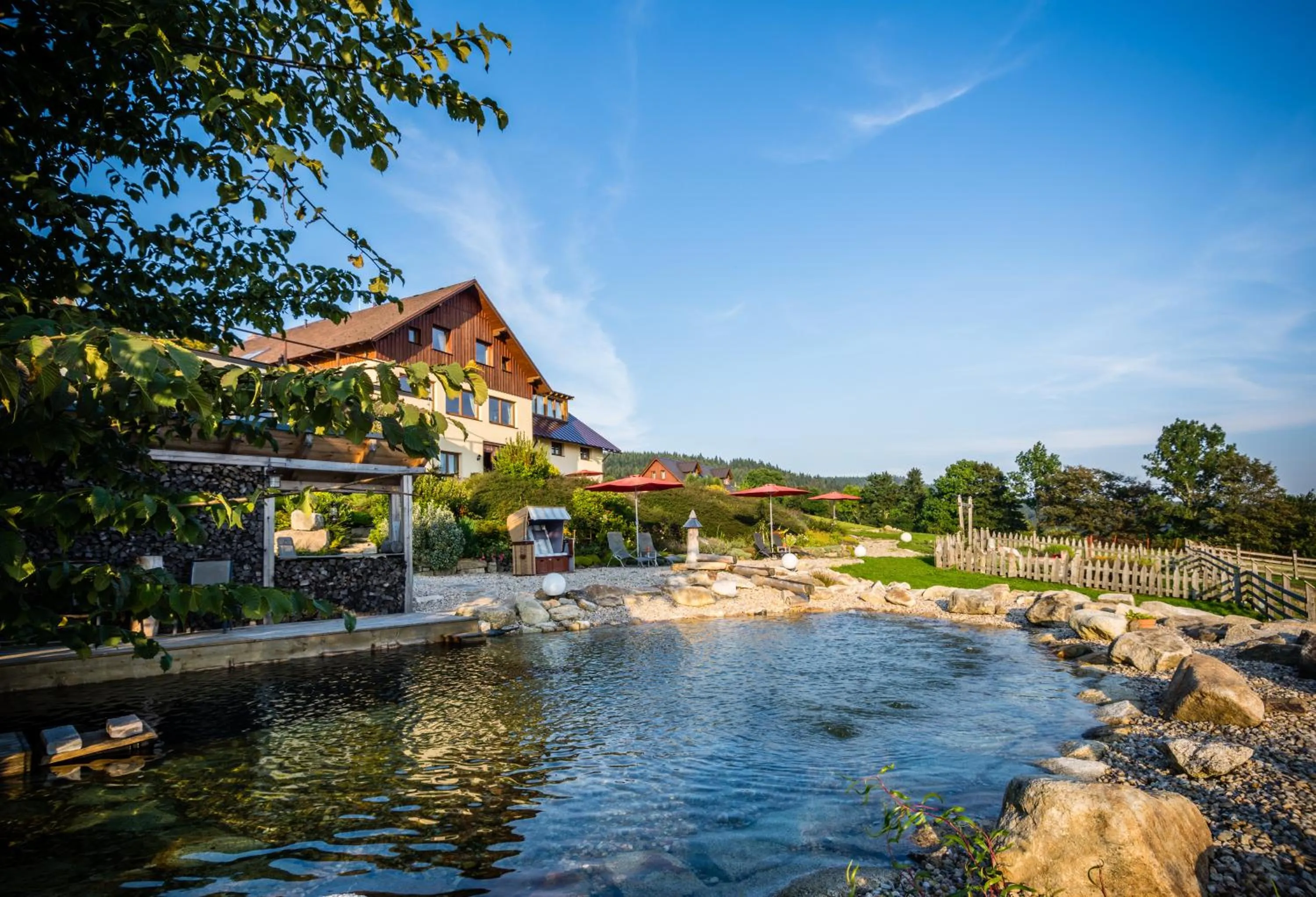 Garden in Wellness hotel V Nebi