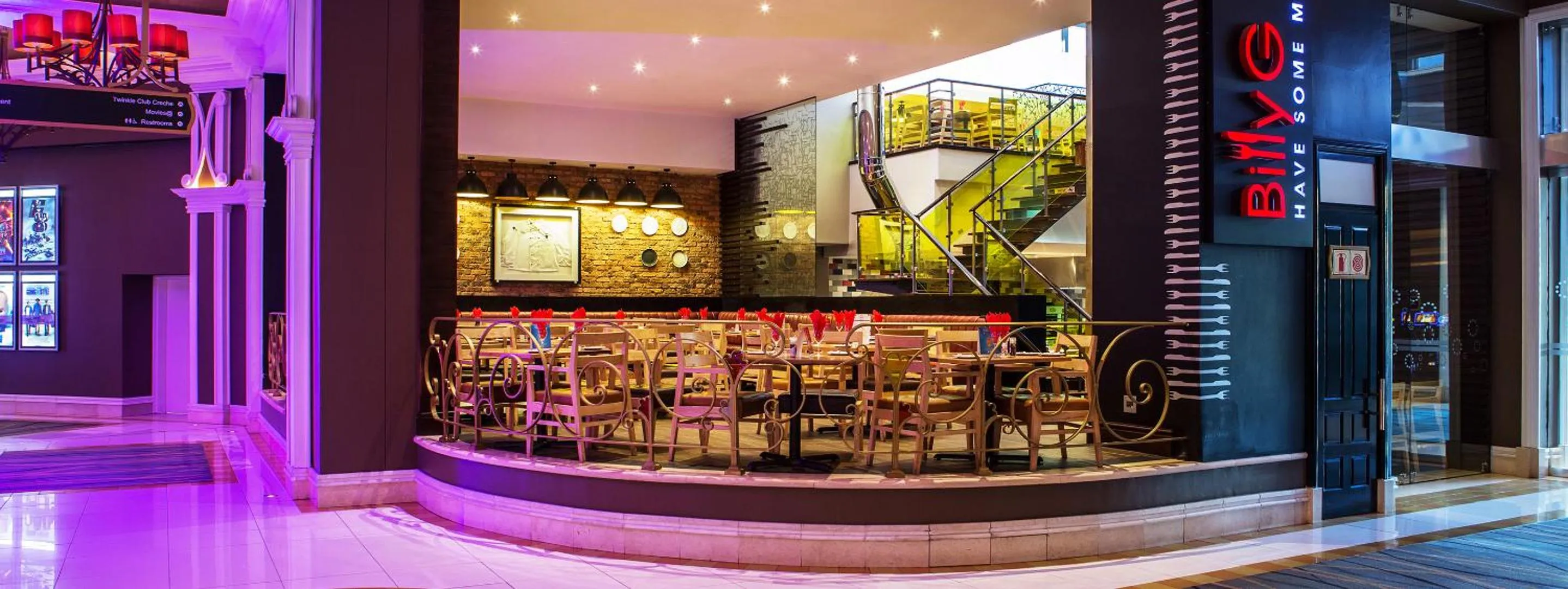 Restaurant/places to eat in Silverstar Hotel