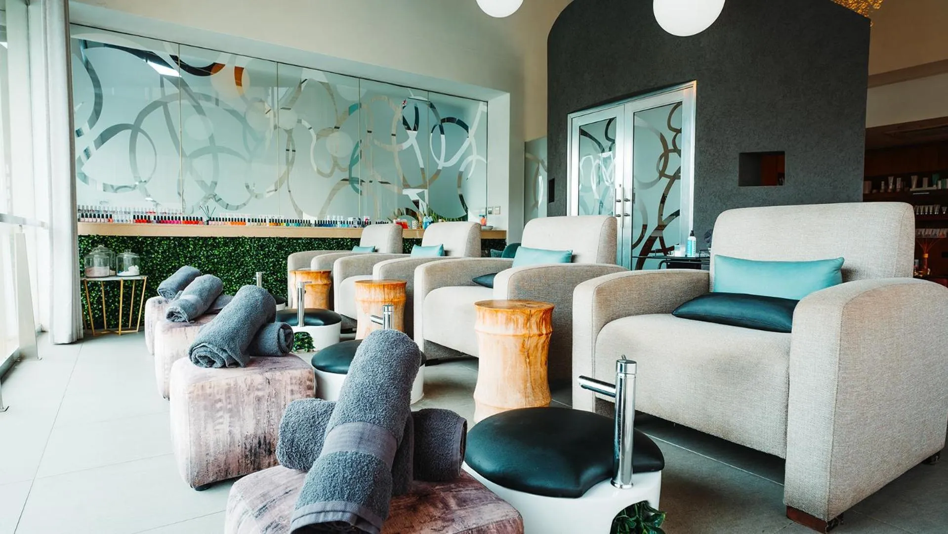 Spa and wellness centre/facilities in Silverstar Hotel