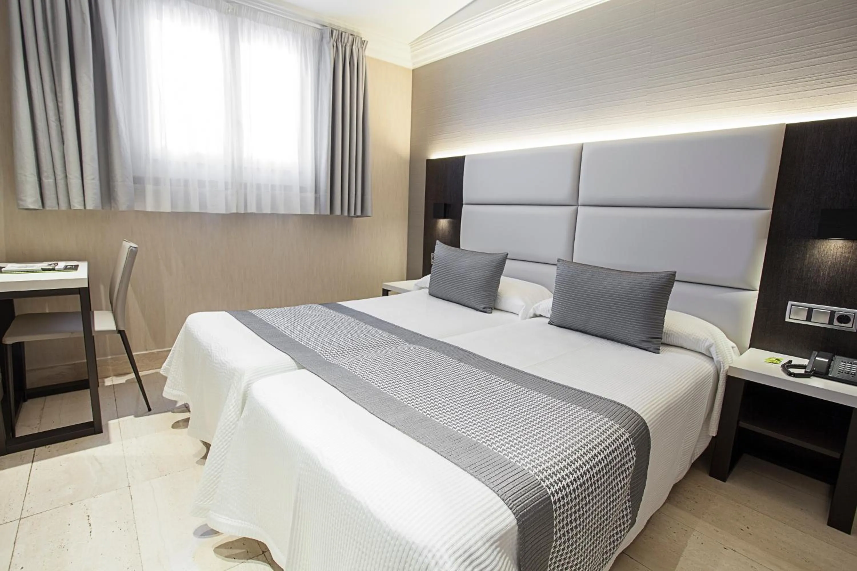 Bed in Habitus Hotel Europa