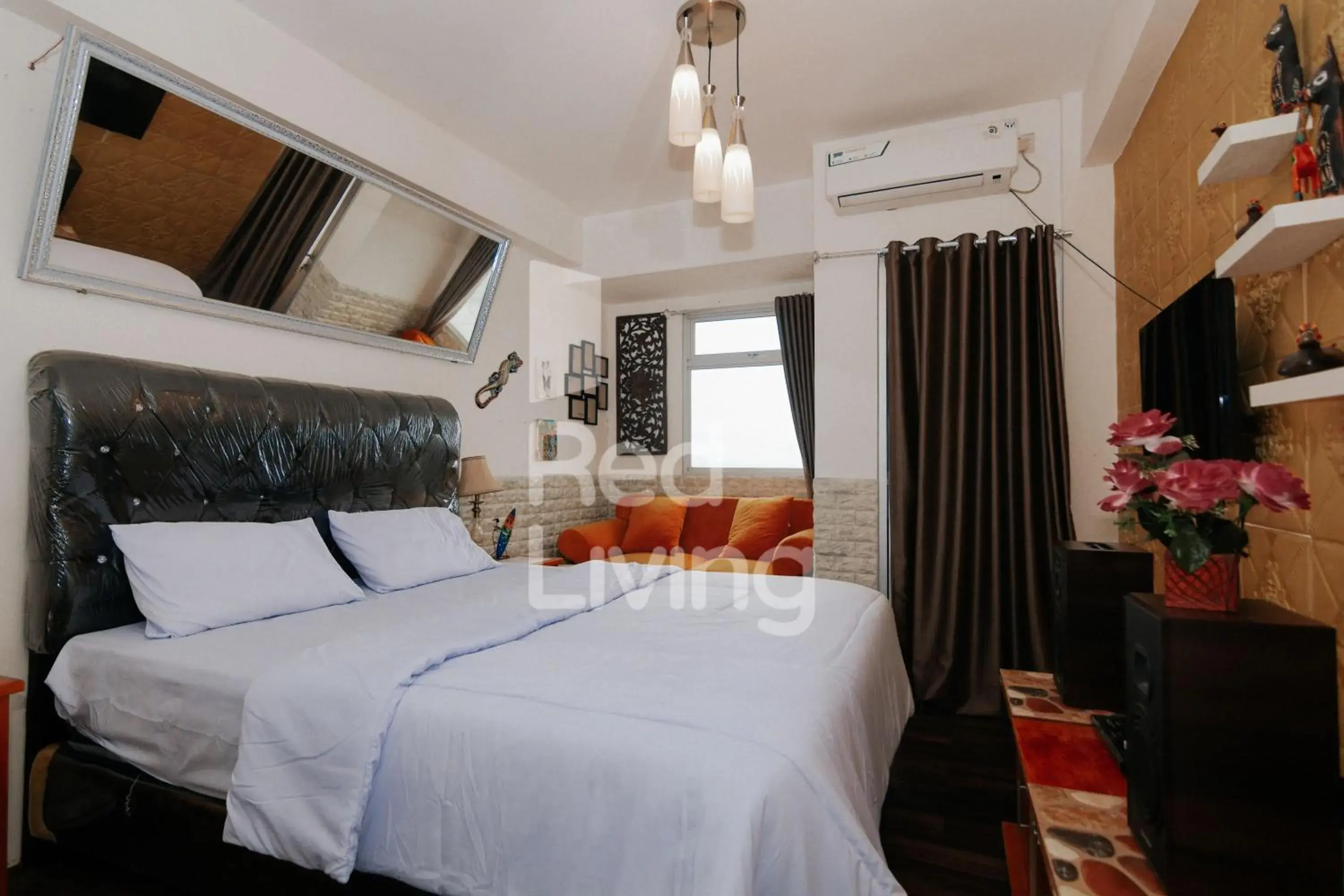 RedLiving Apartemen Gunung Putri Square - TOP Room RedLiving Apartemen Gunung Putri Square - TOP Room