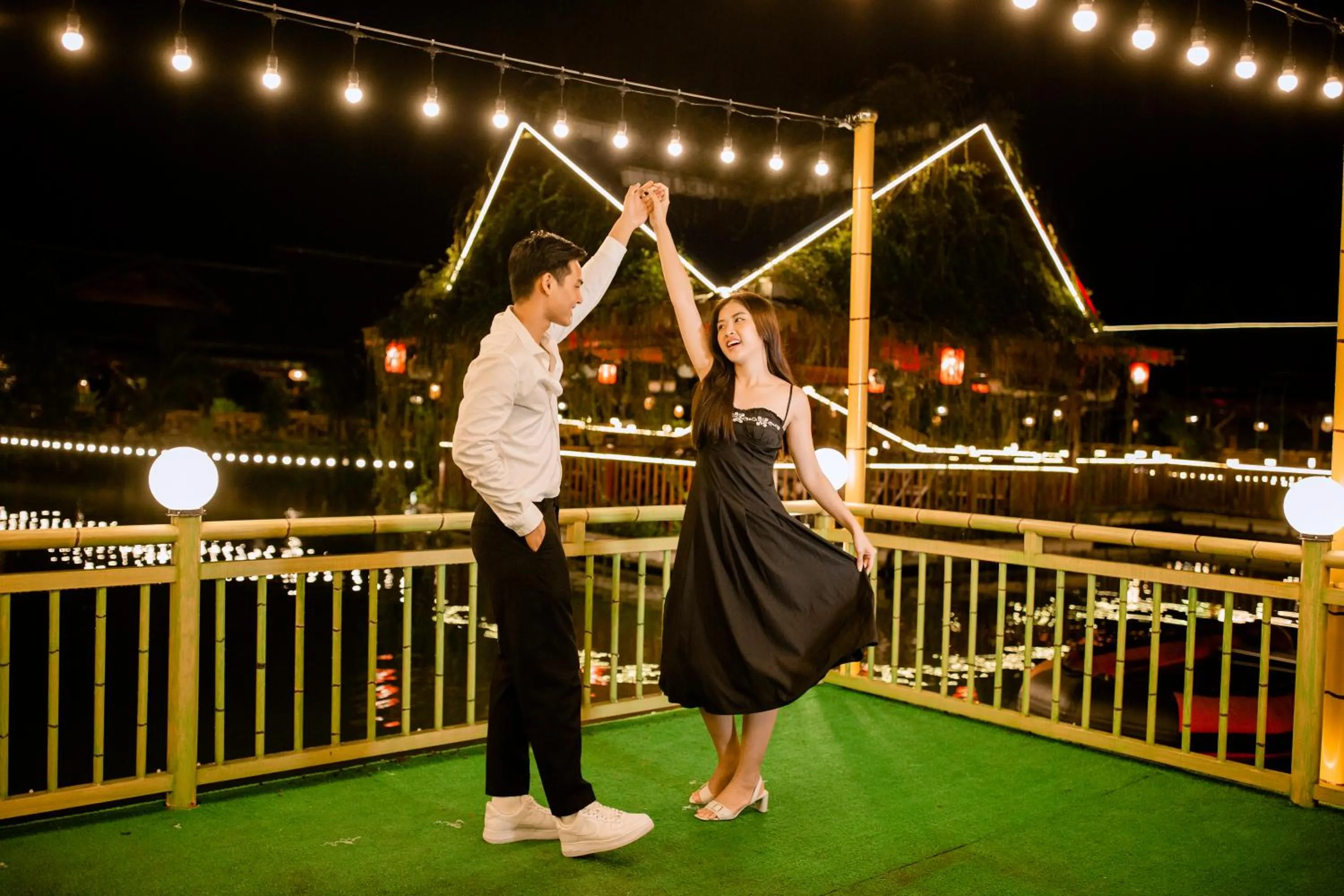 Night in Resort Hàng Dương